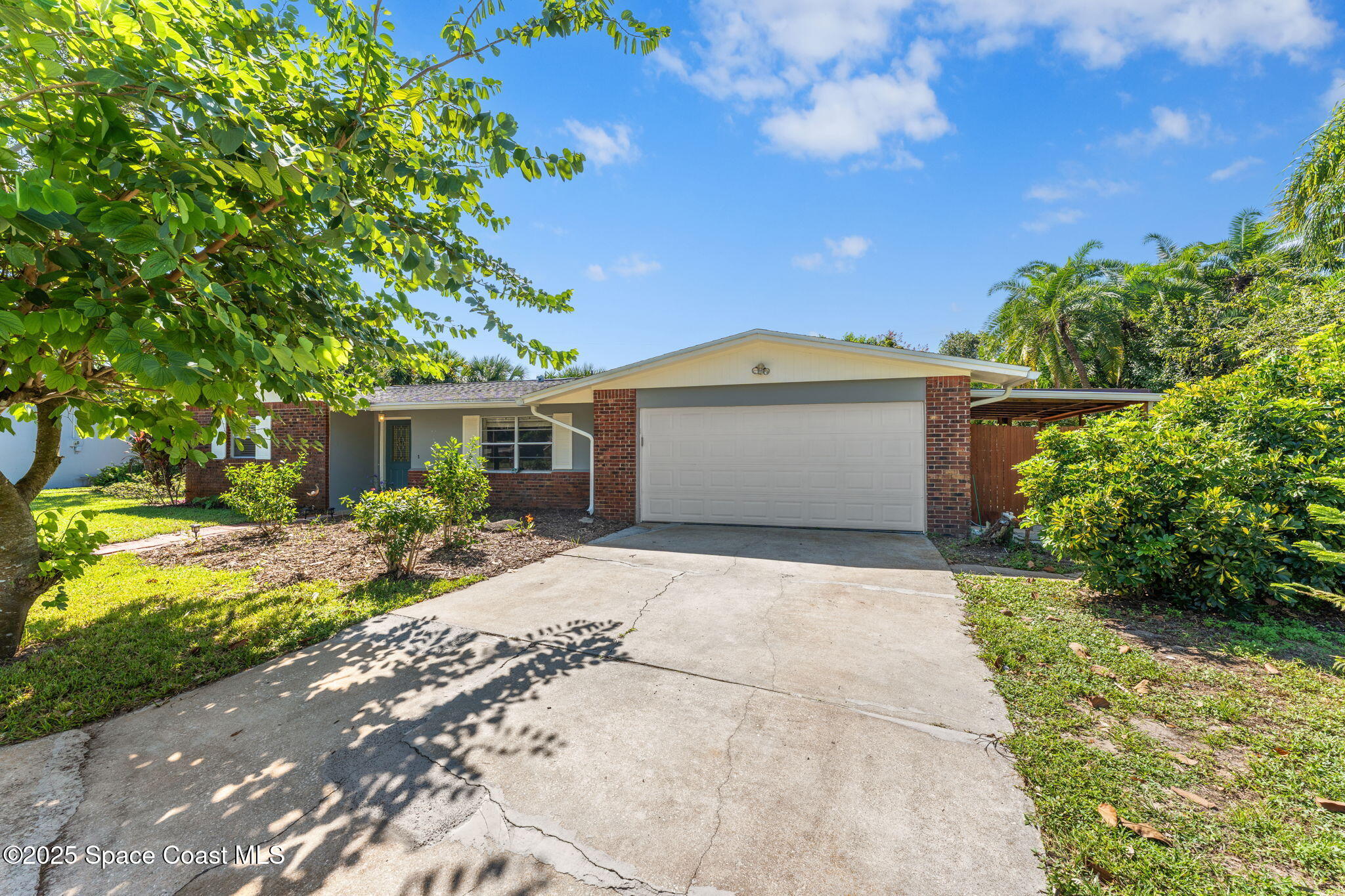 2351 Middlecoff Court