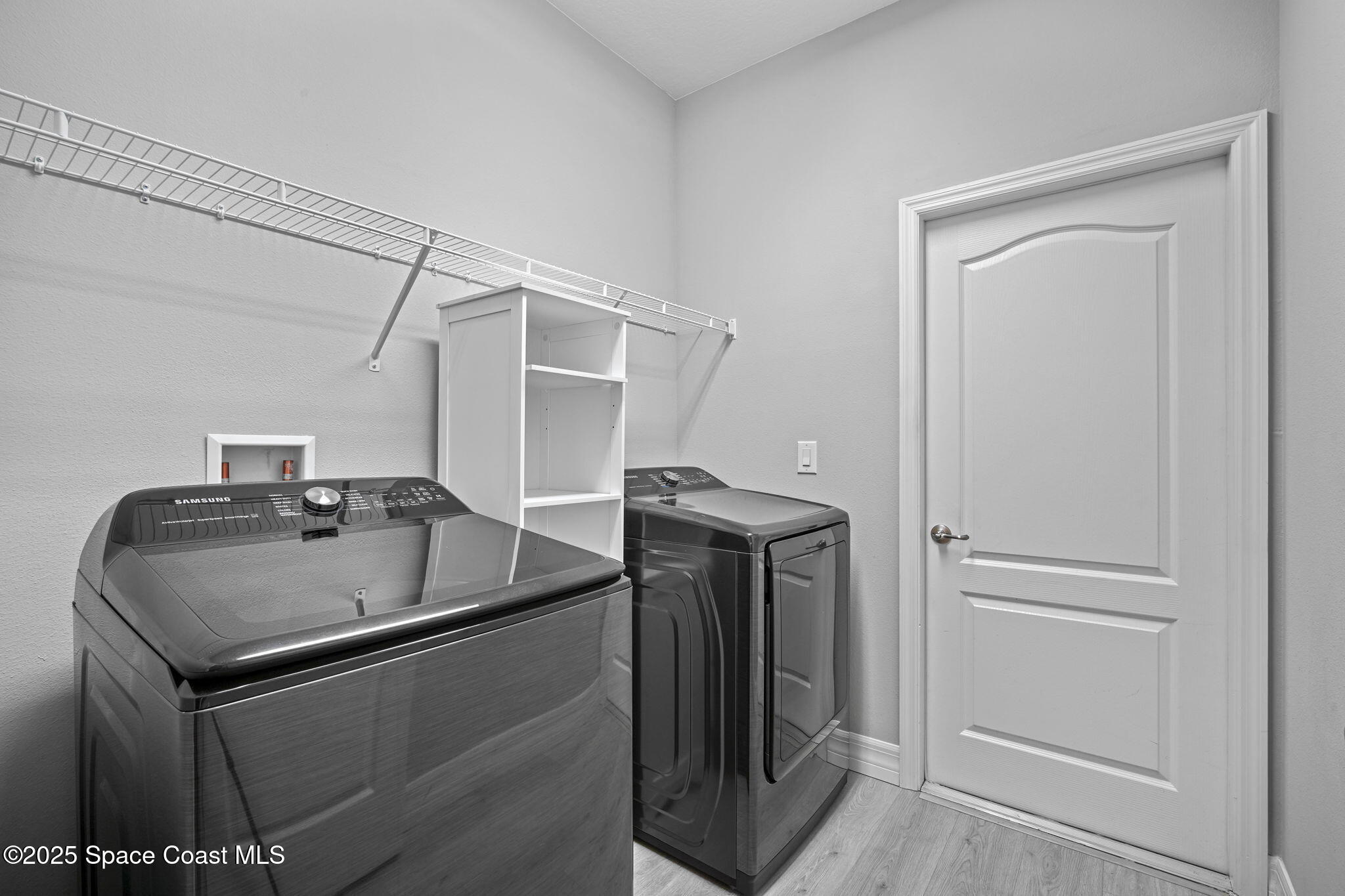 893 Altura Avenue SE