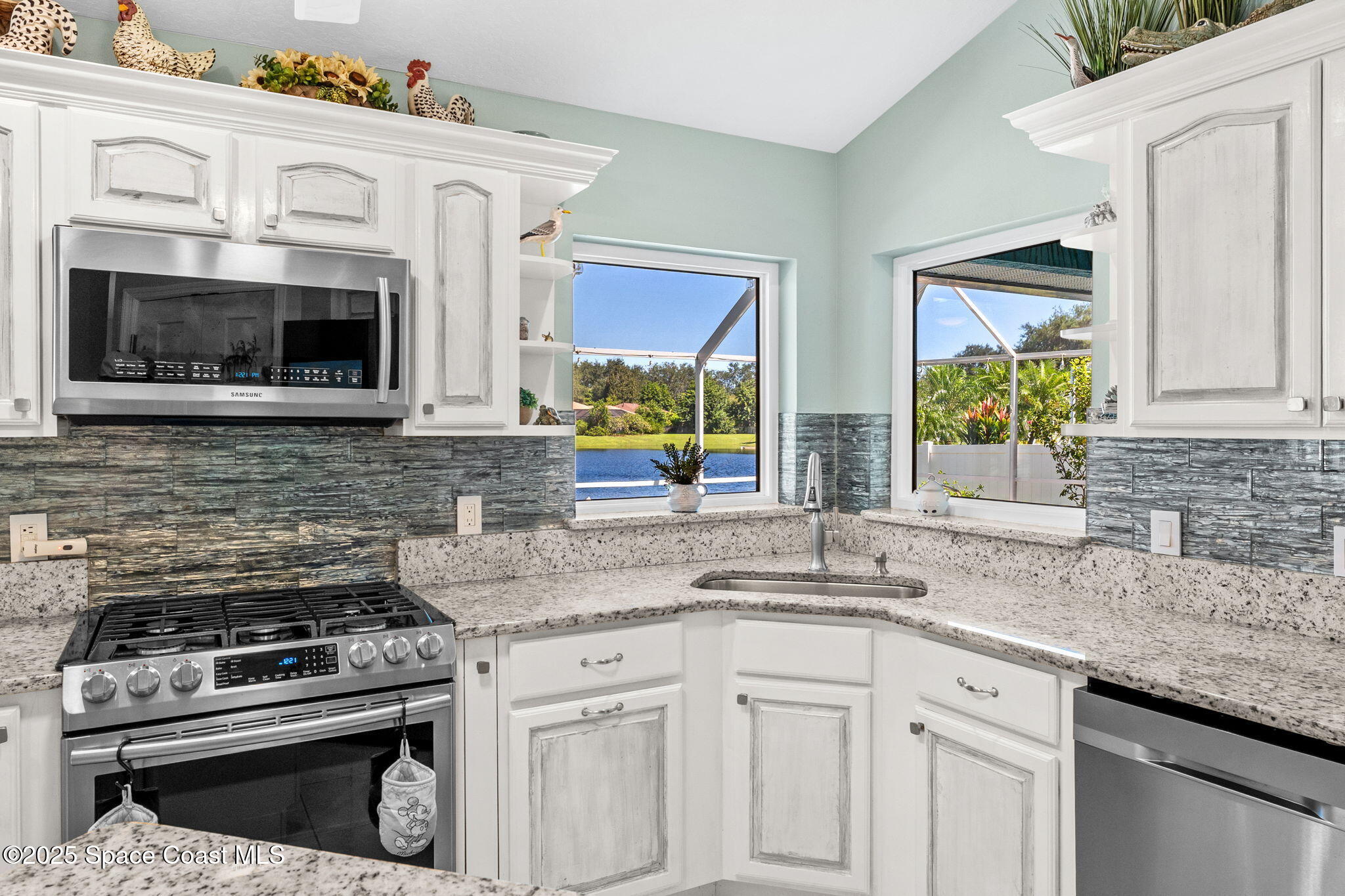3068 Pineda Crossing Drive, Melbourne