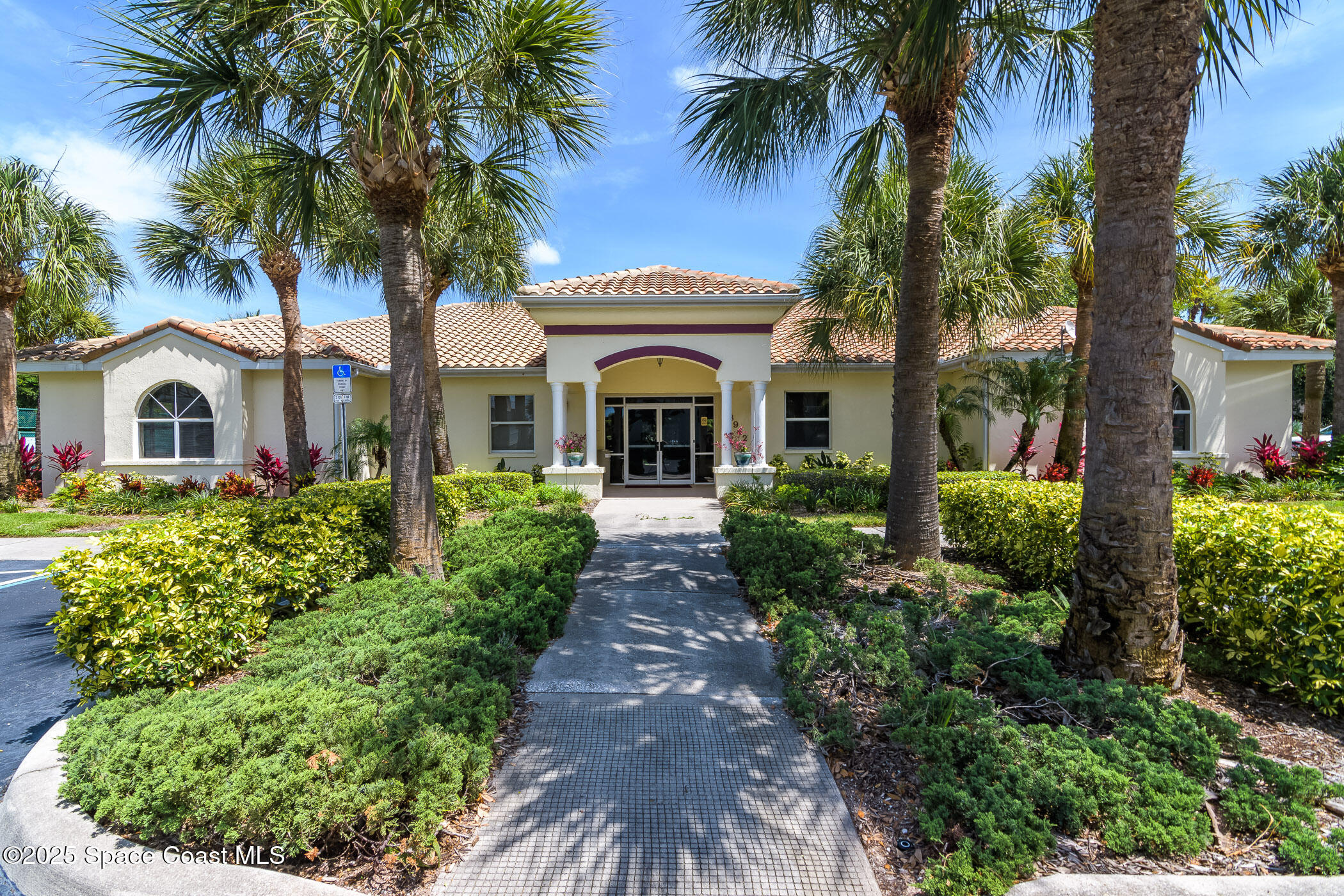 8891 Lake Drive, 301, Cape Canaveral Unit: 301