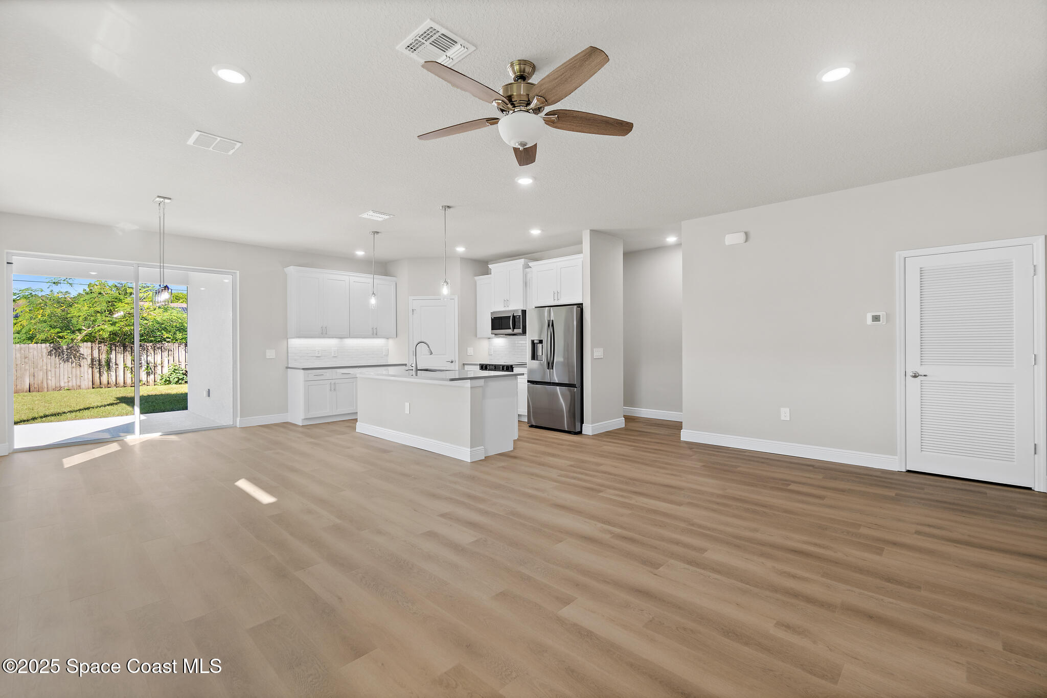 826 Hartsdale Avenue SW