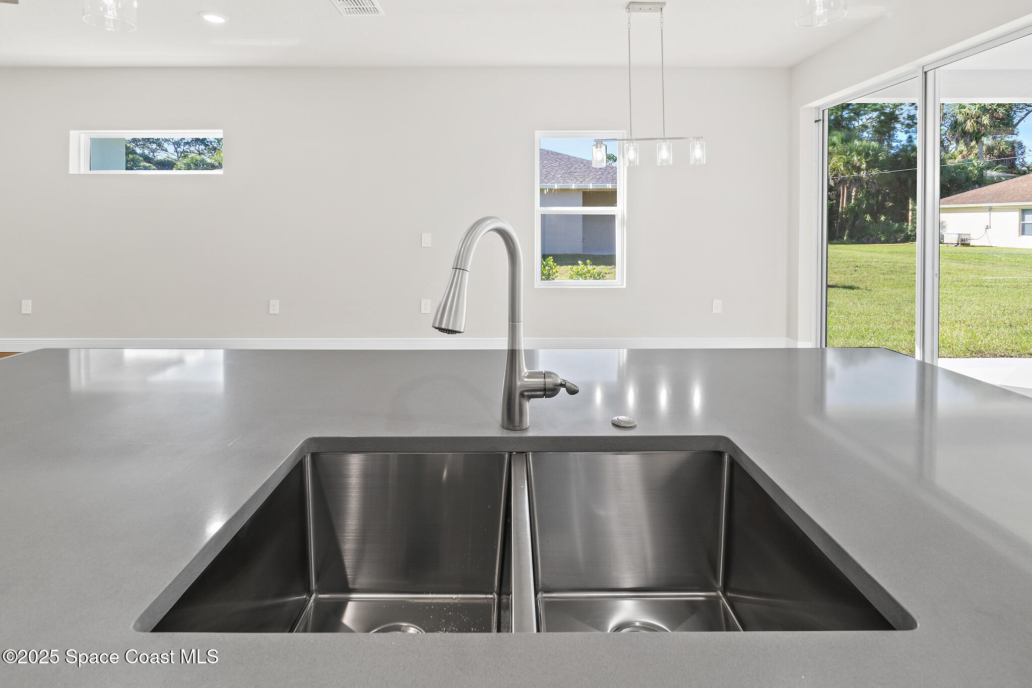 826 Hartsdale Avenue SW