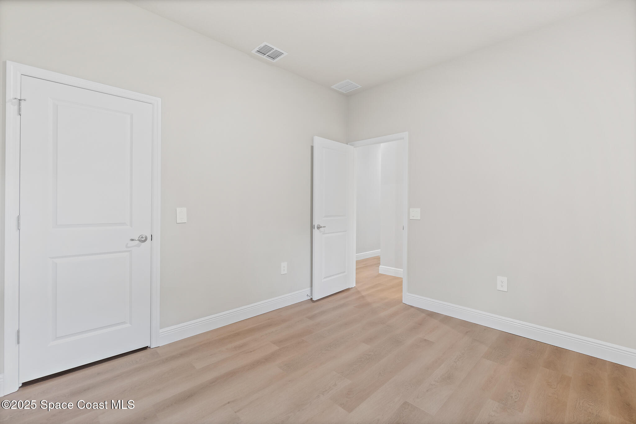 826 Hartsdale Avenue SW