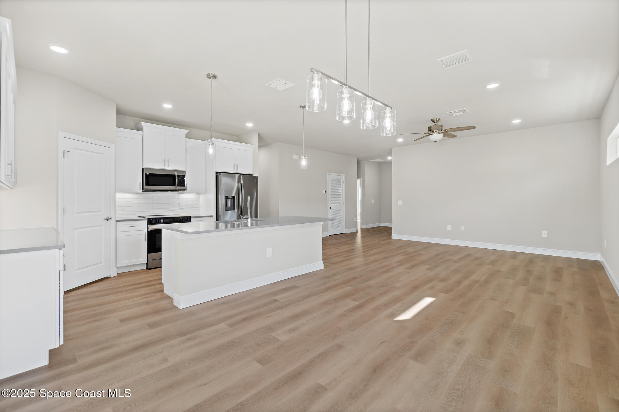 826 Hartsdale Avenue SW