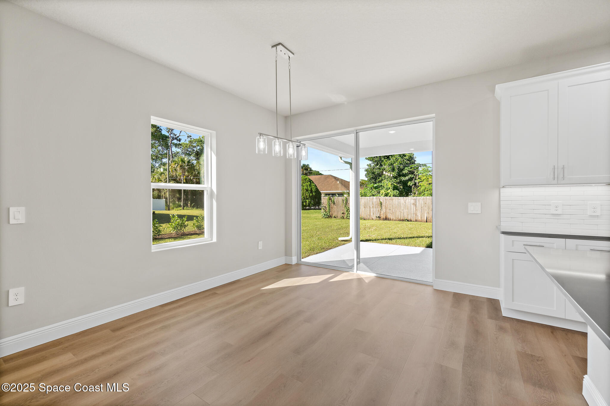 826 Hartsdale Avenue SW