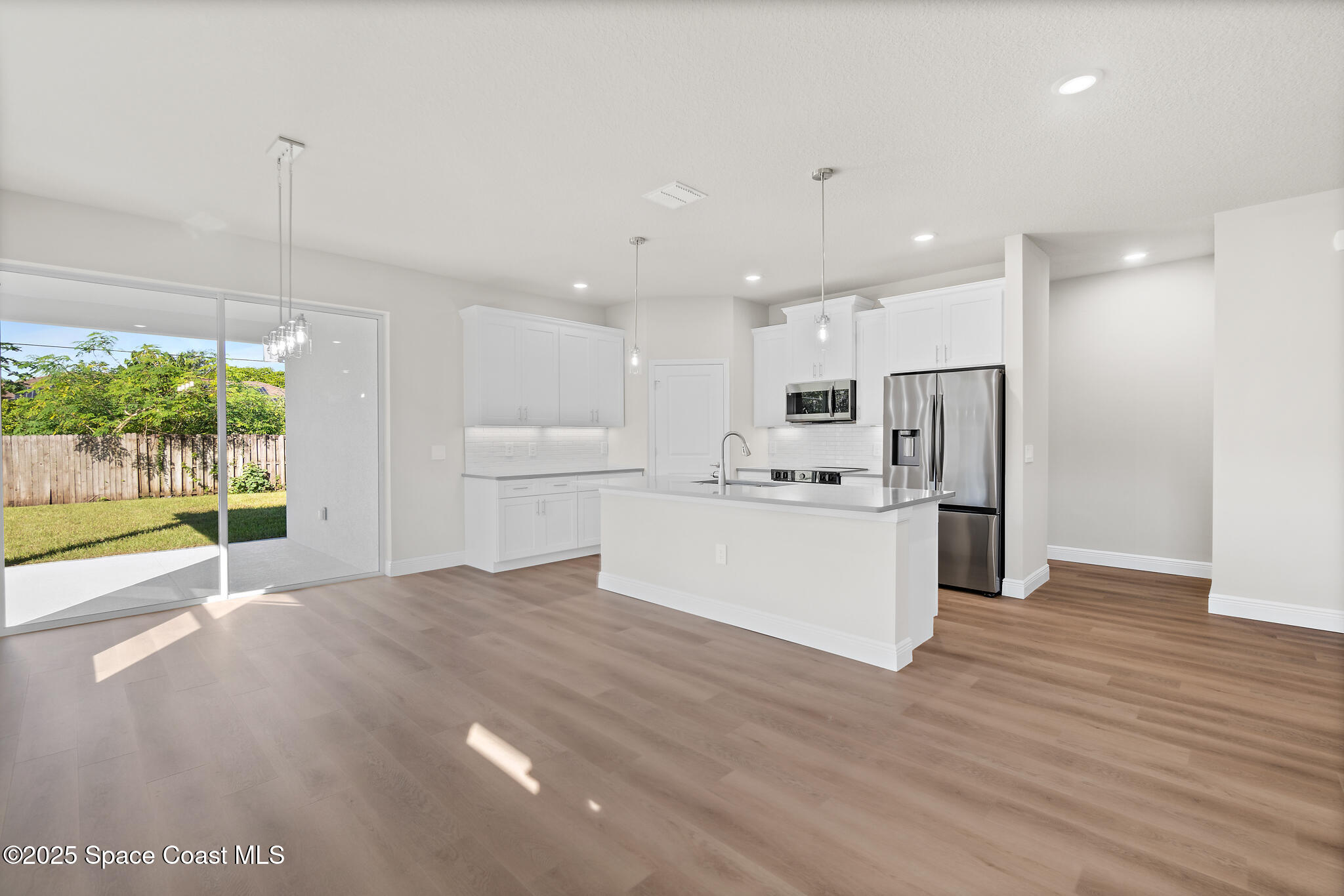 826 Hartsdale Avenue SW