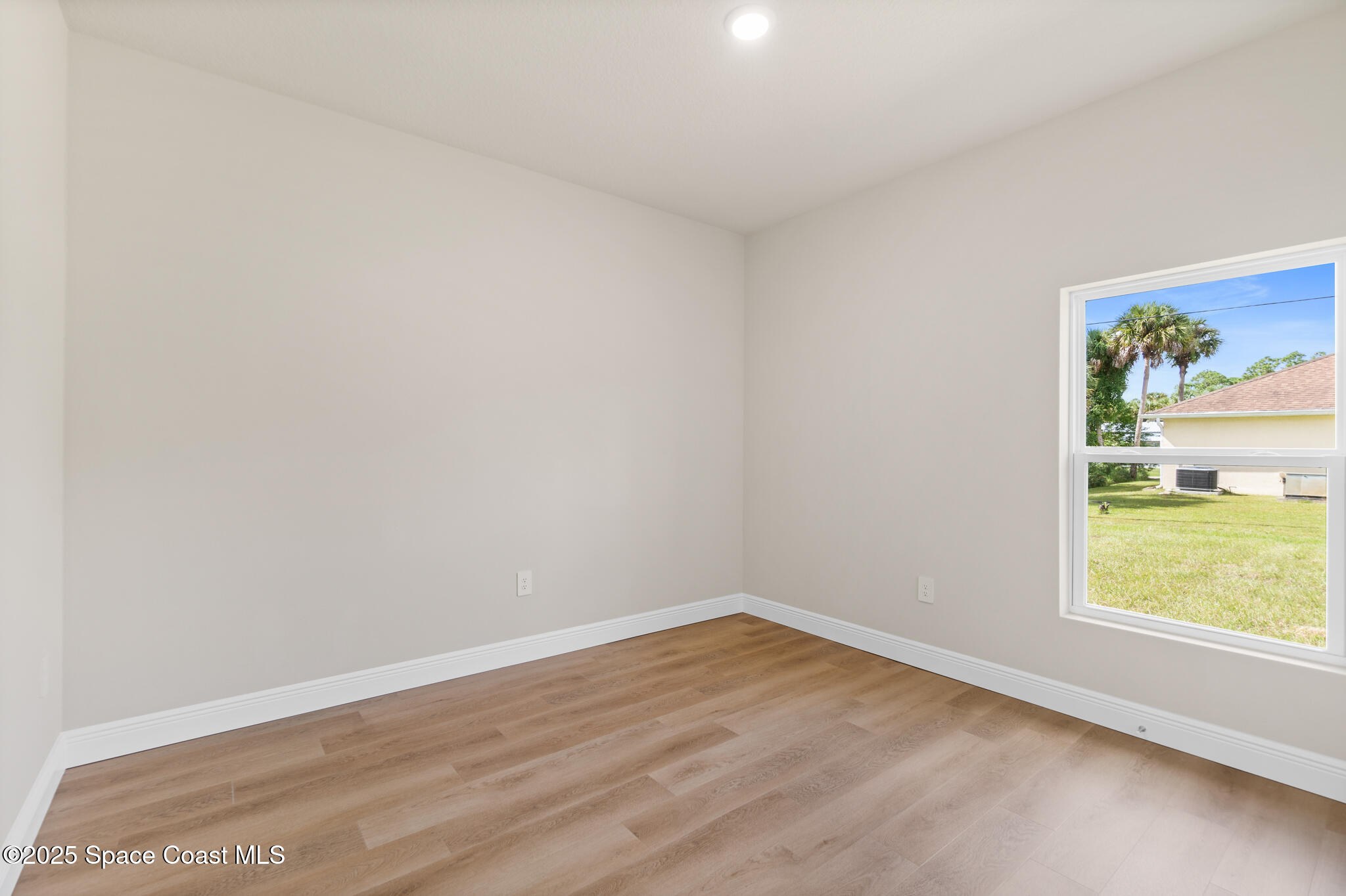 834 Hartsdale Avenue SW