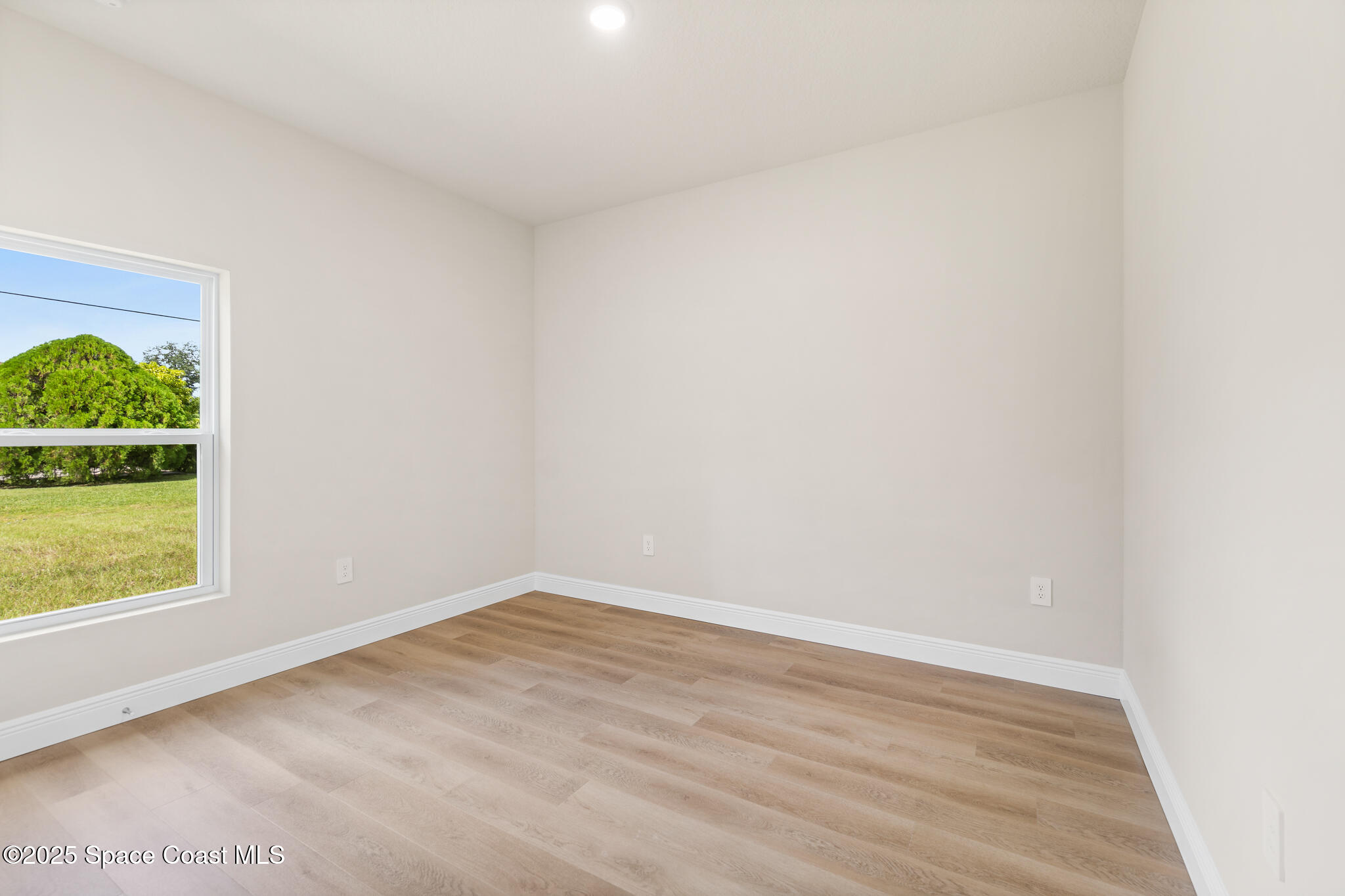 834 Hartsdale Avenue SW