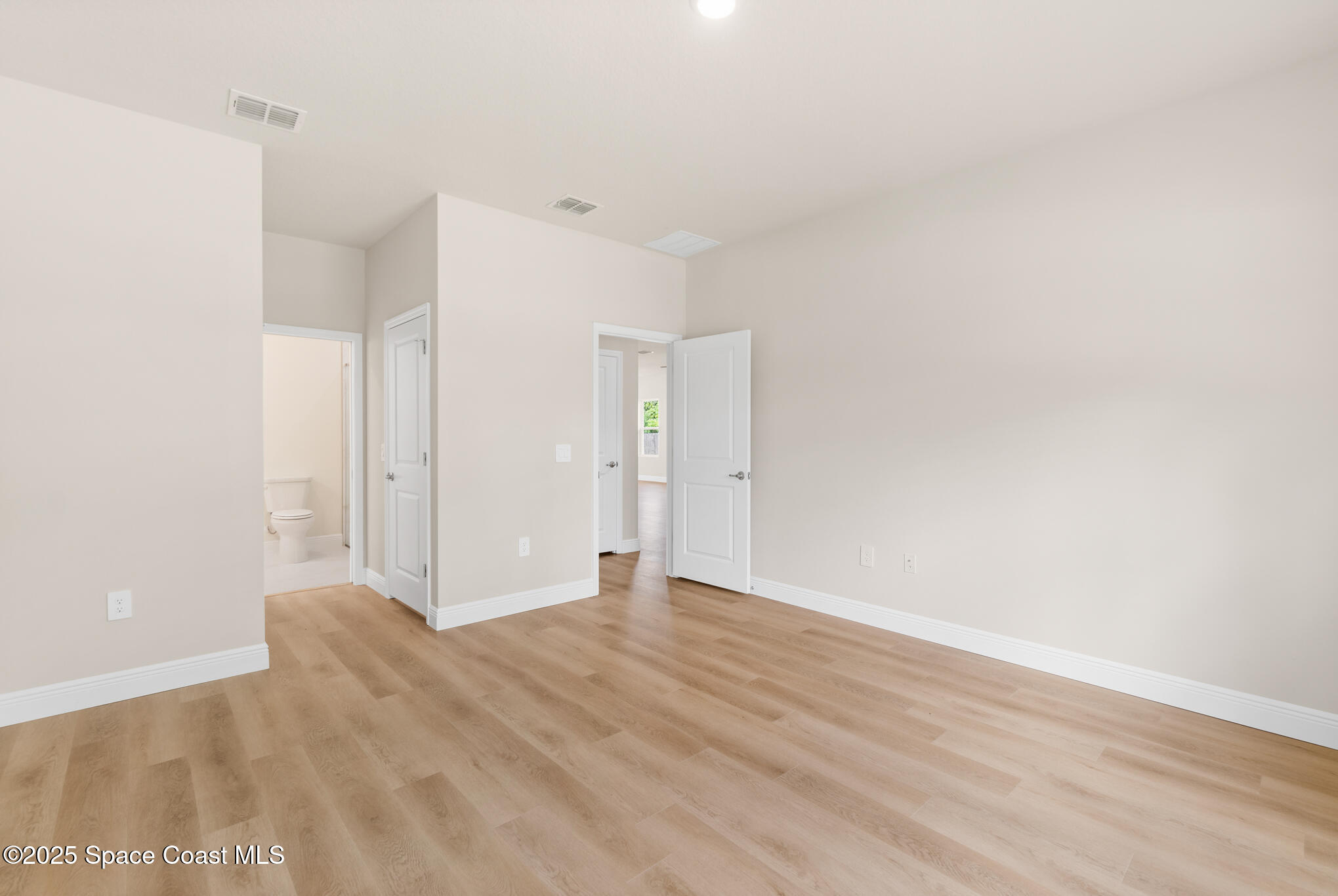 834 Hartsdale Avenue SW