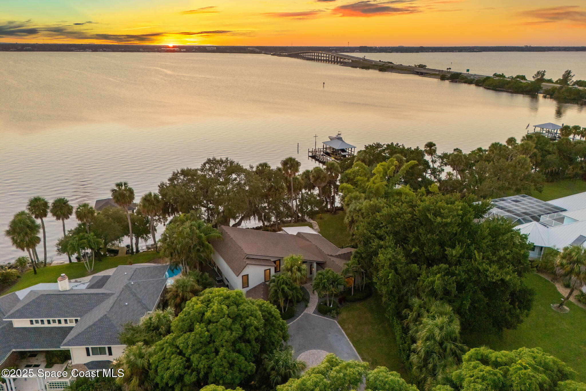 8535 S Tropical Trail, Merritt Island