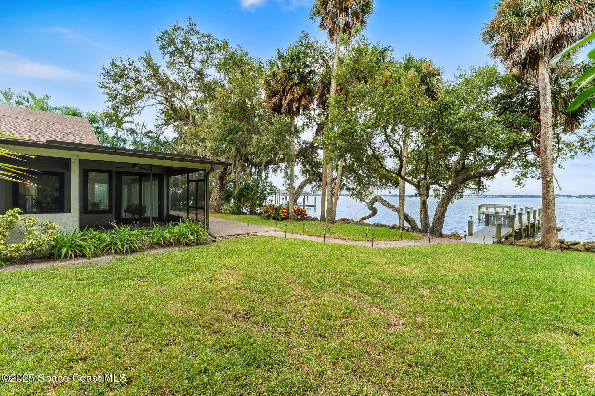 8535 S Tropical Trail, Merritt Island