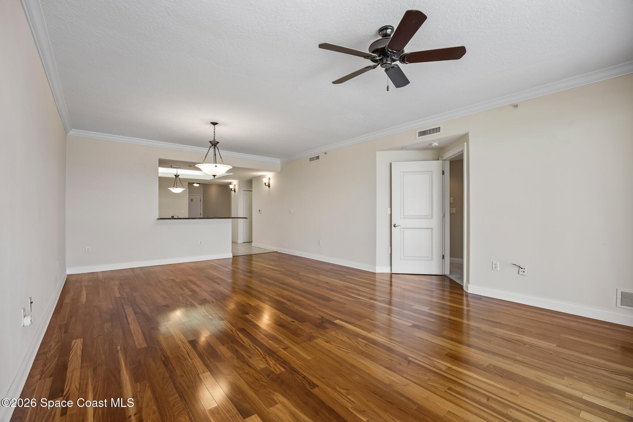 1 Eighth Avenue 1403