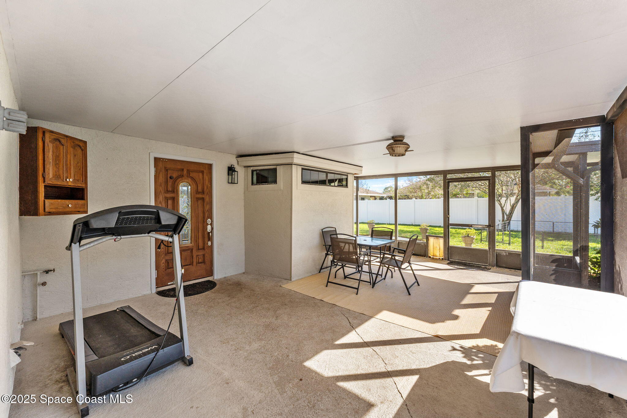 658 Binney Street NE