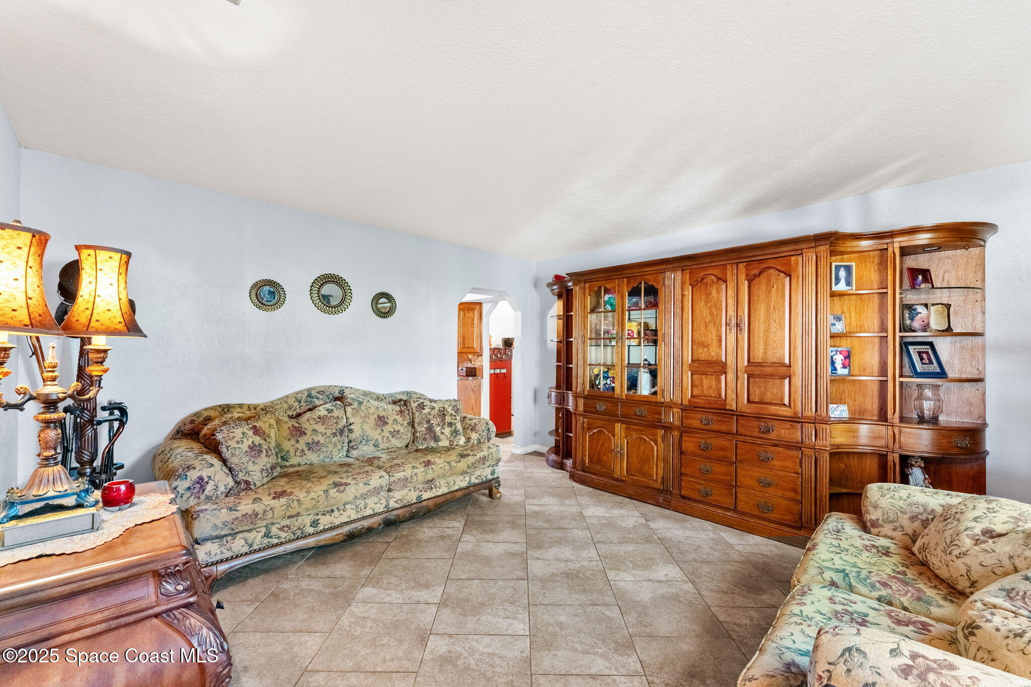 658 Binney Street NE