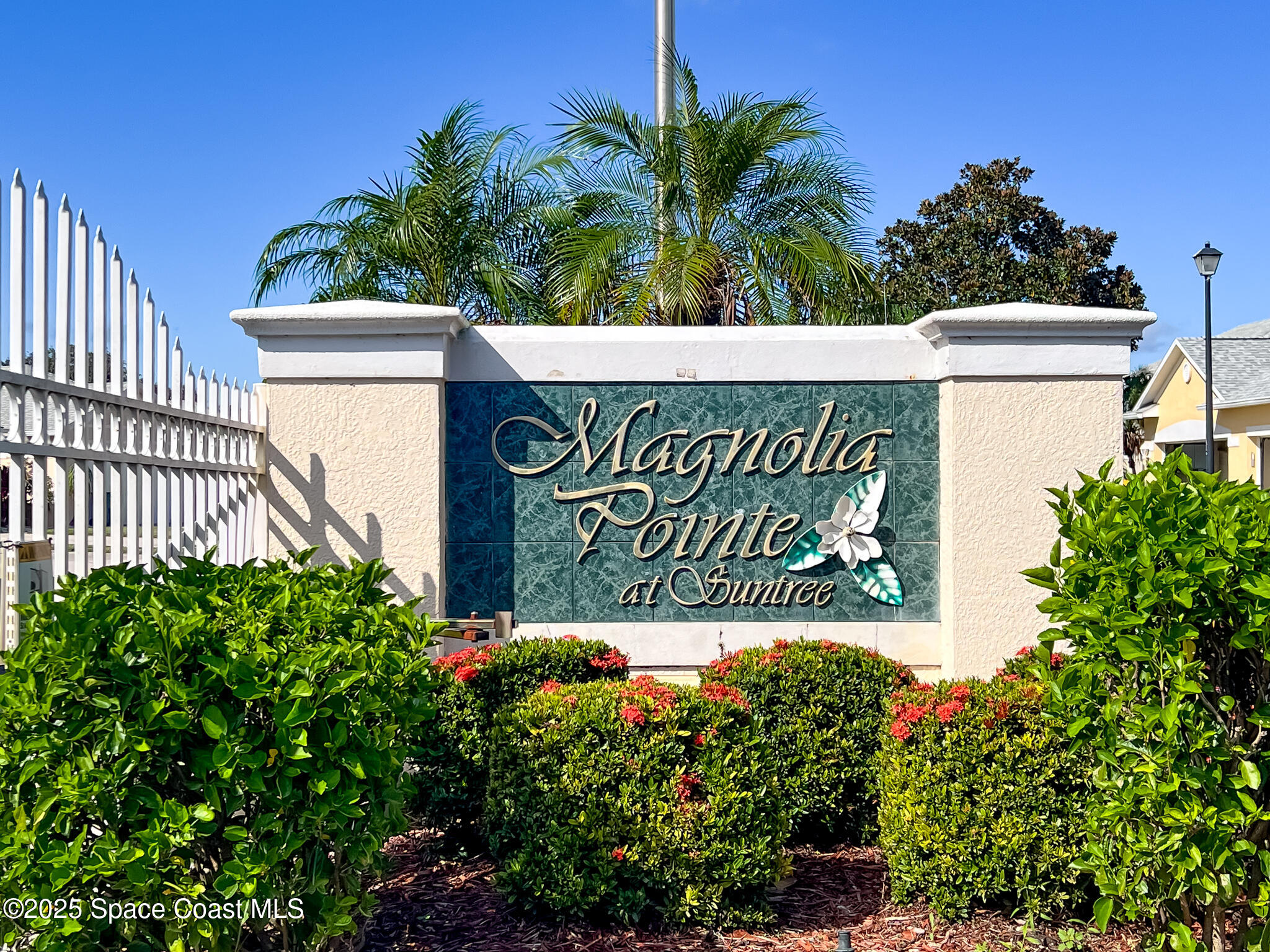 1101 Royal Fern Drive N