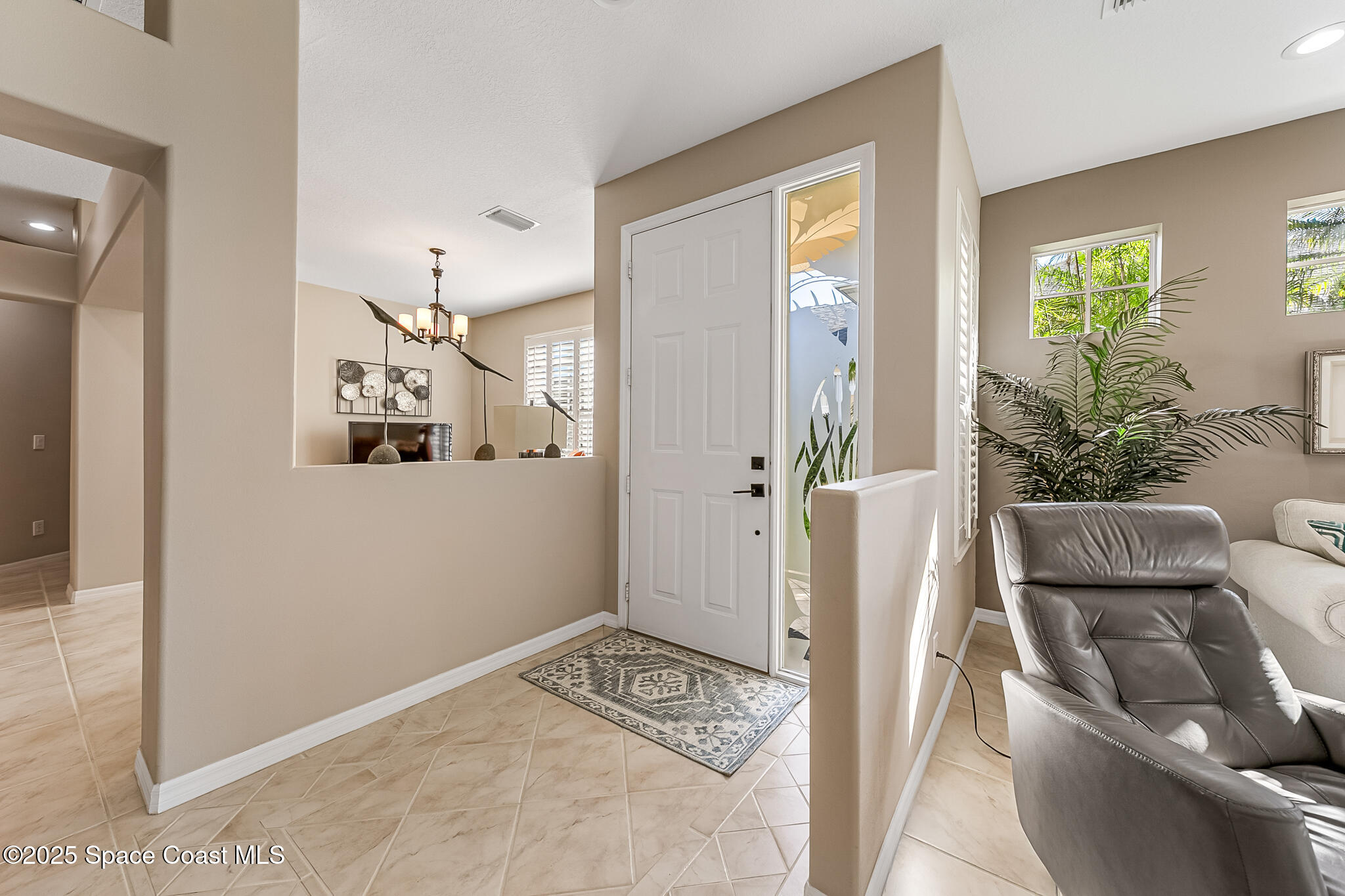 1101 Royal Fern Drive N