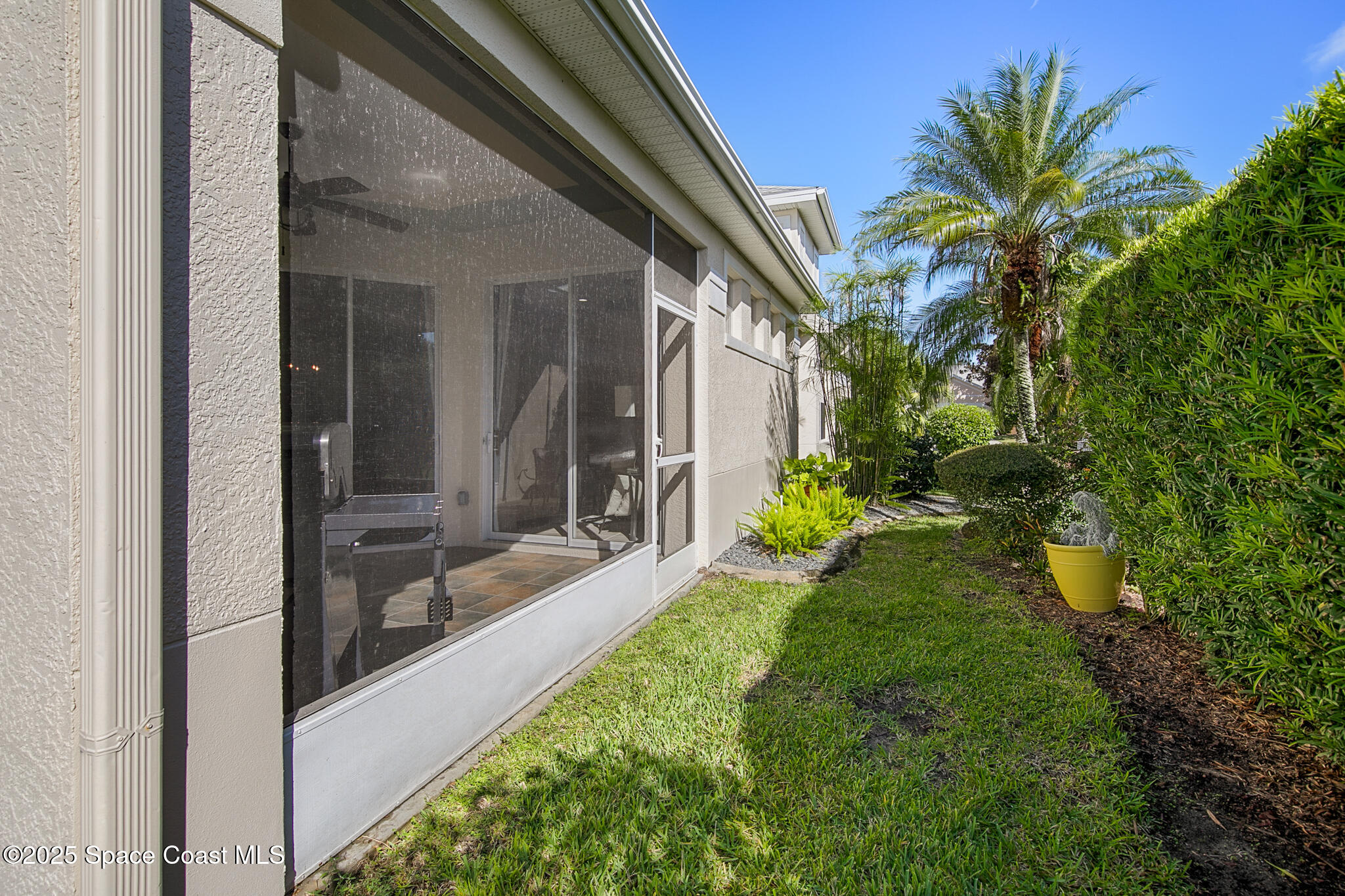 1101 Royal Fern Drive N