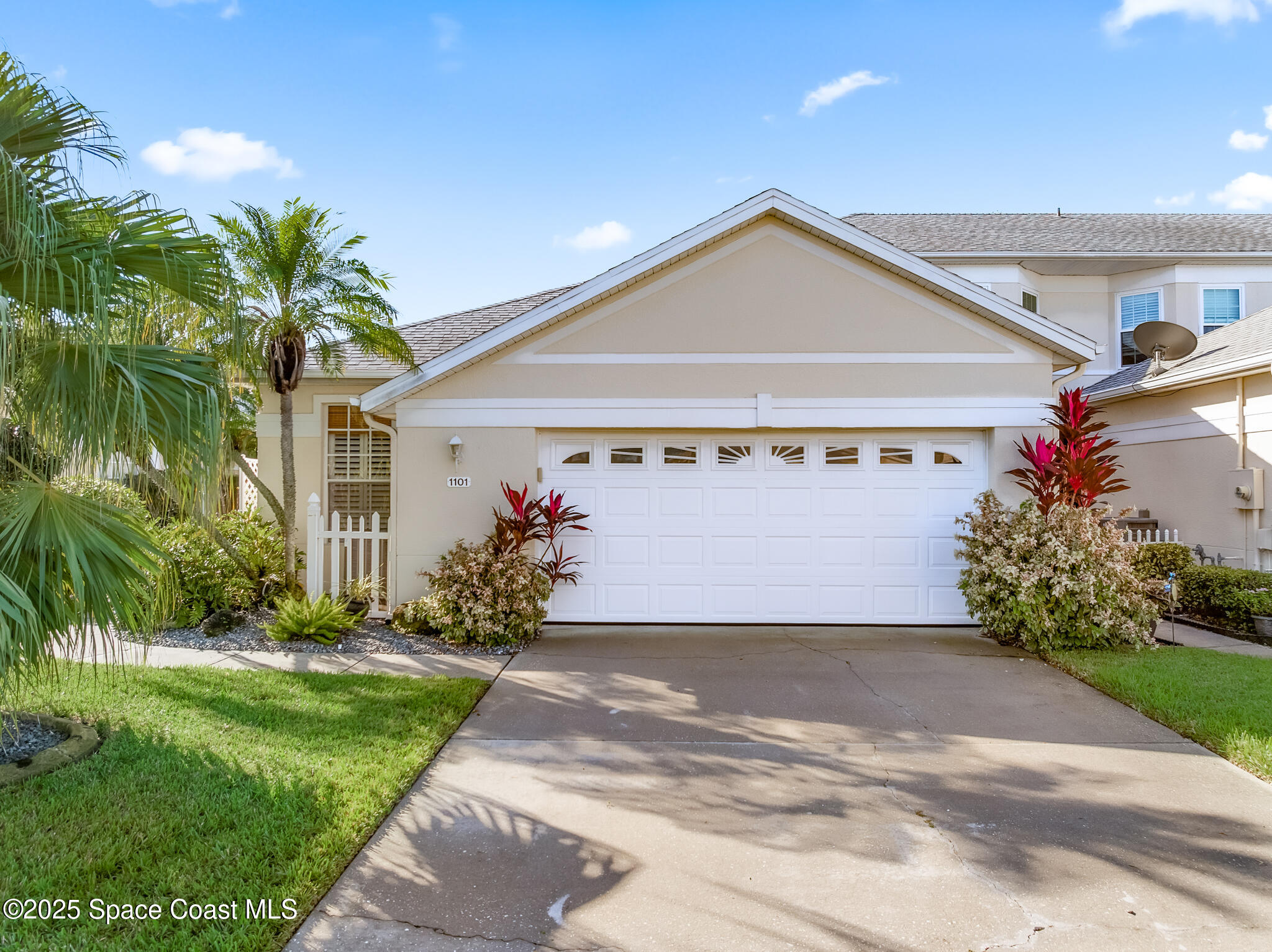 1101 Royal Fern Drive N