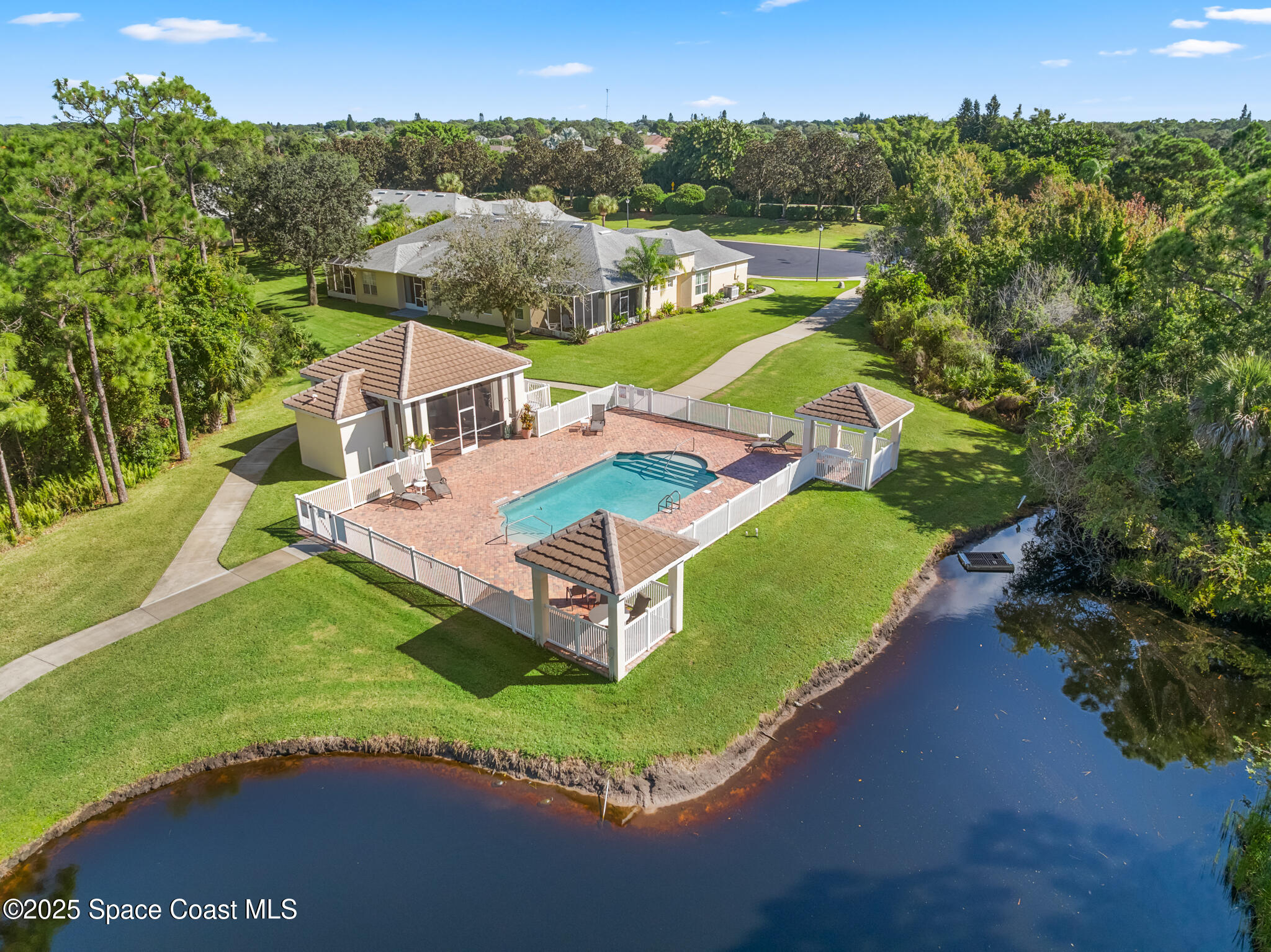 1101 Royal Fern Drive N