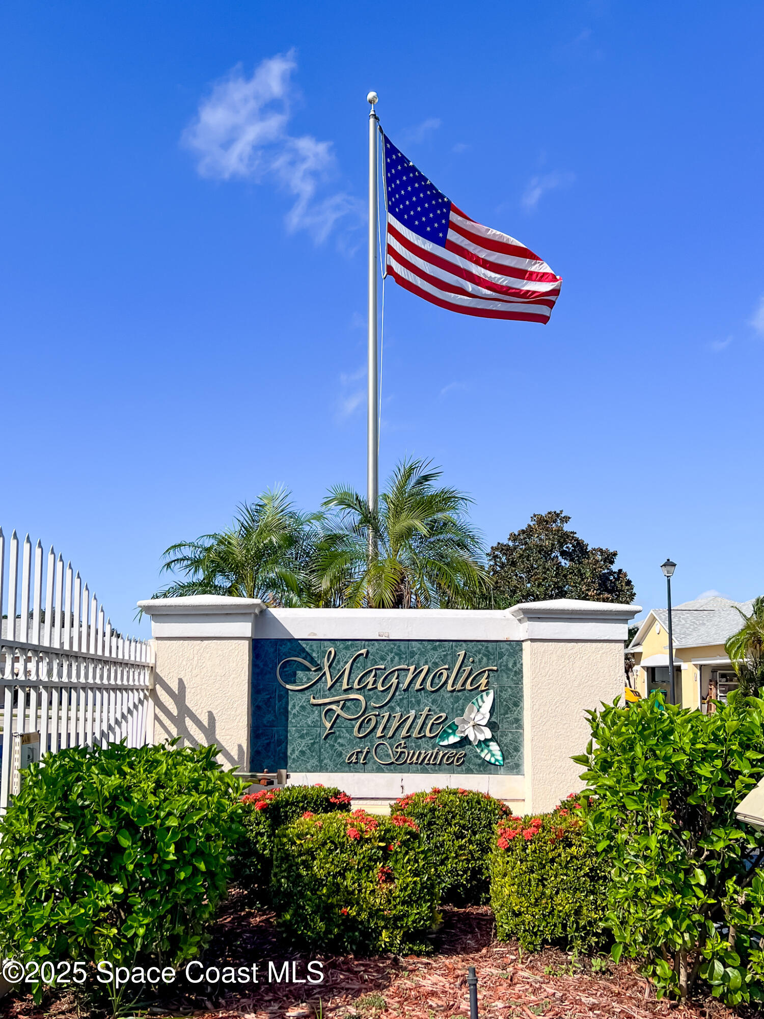 1101 Royal Fern Drive N