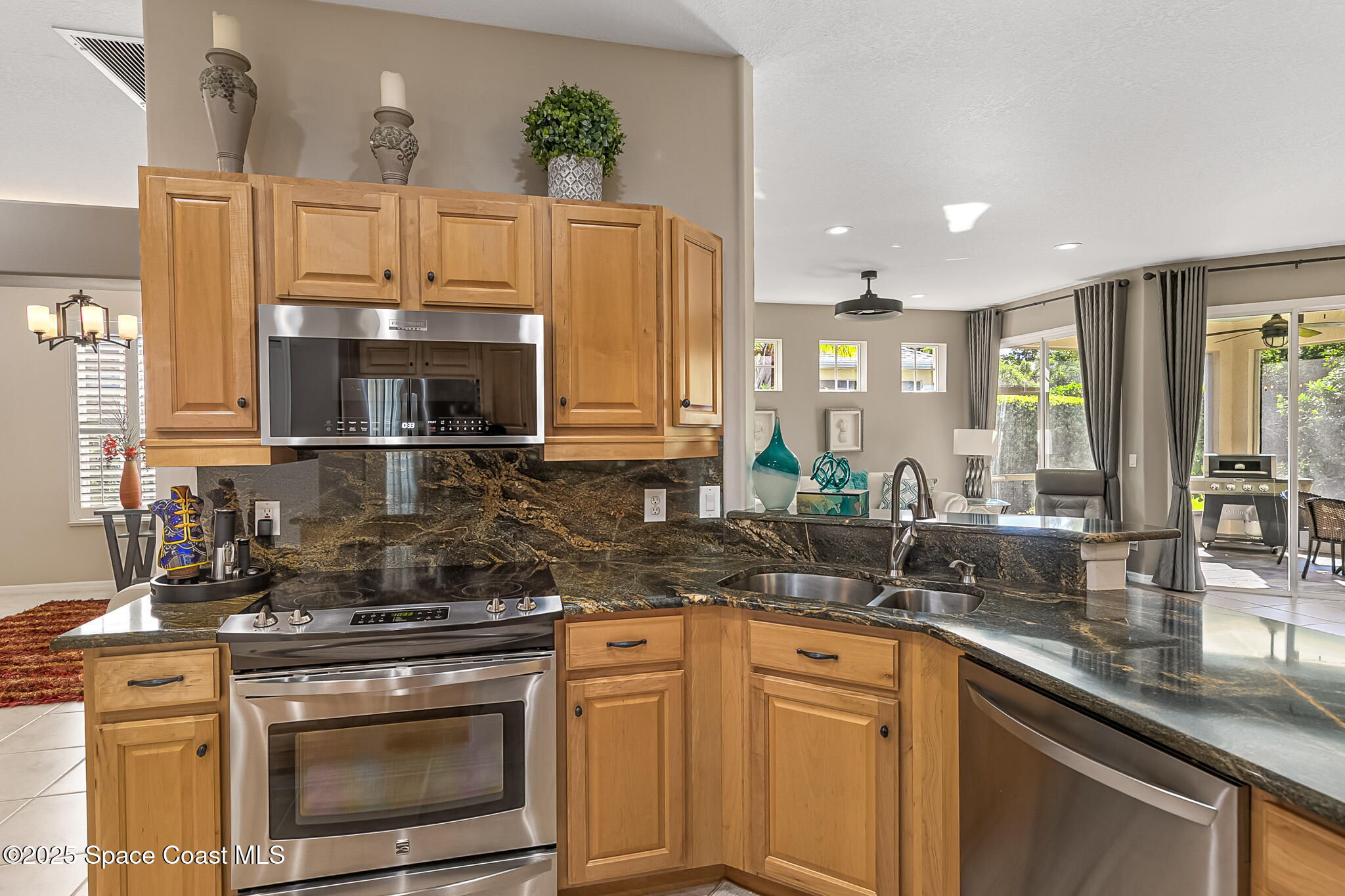 1101 Royal Fern Drive N