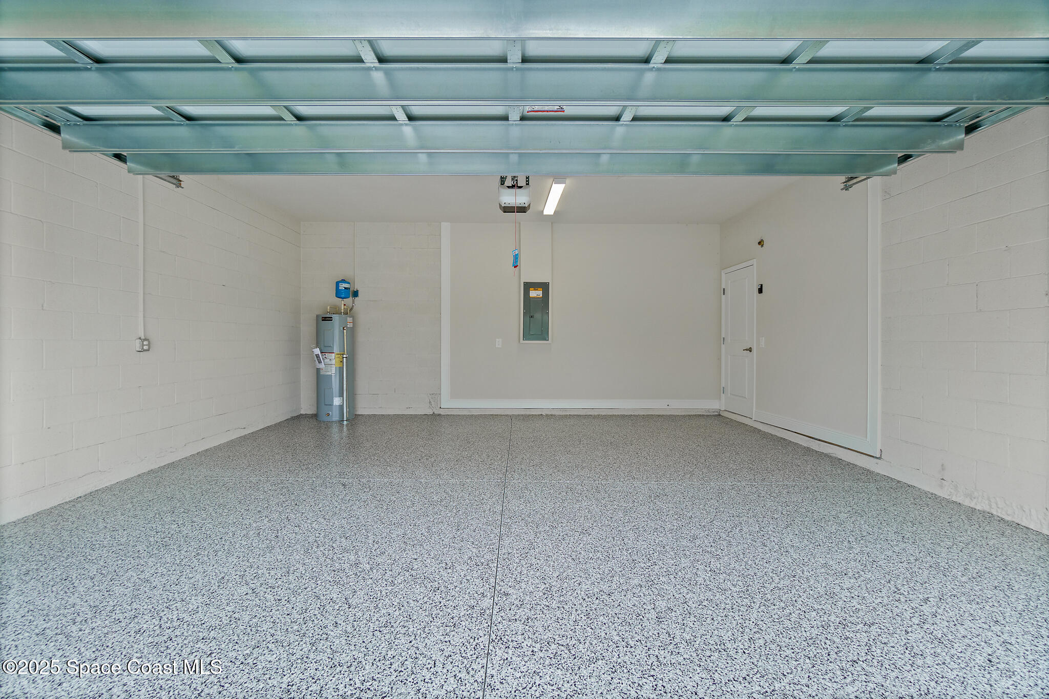 528 De Groodt Road SW