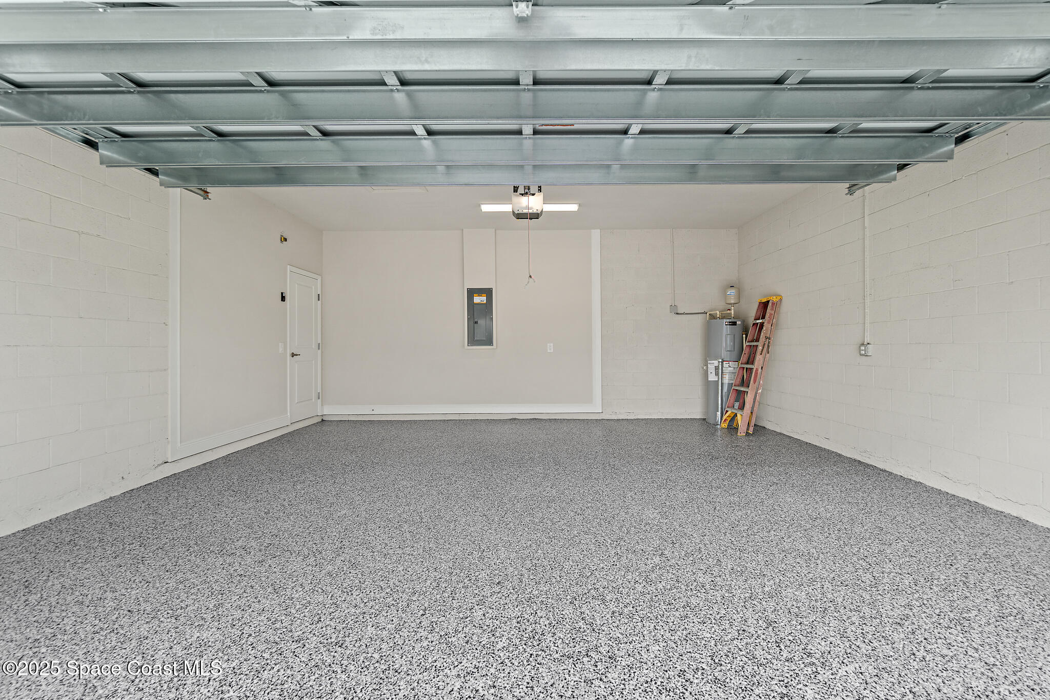 542 De Groodt Road SW