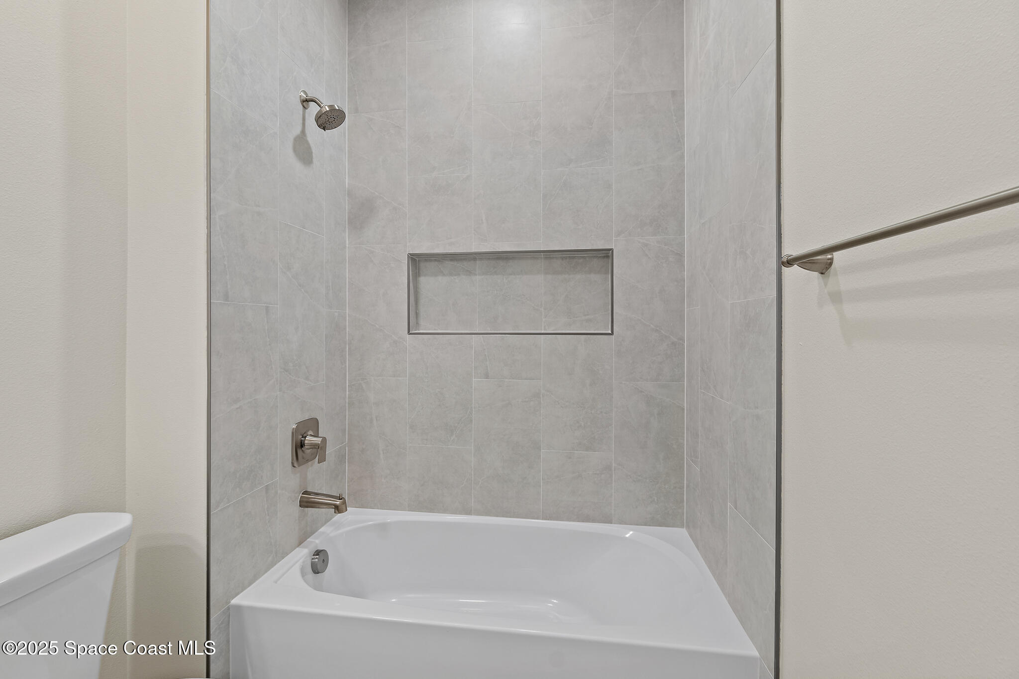 542 De Groodt Road SW