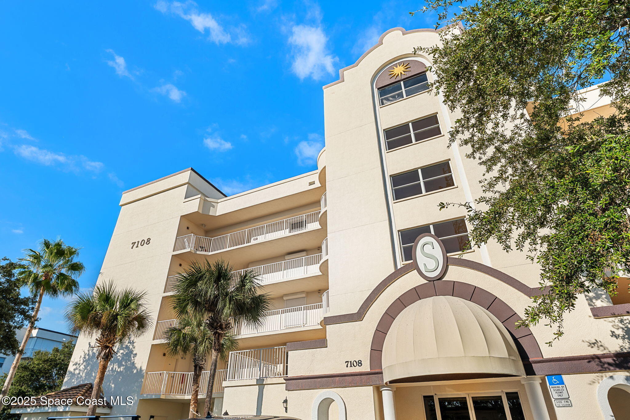 7108 Marbella Court, 501