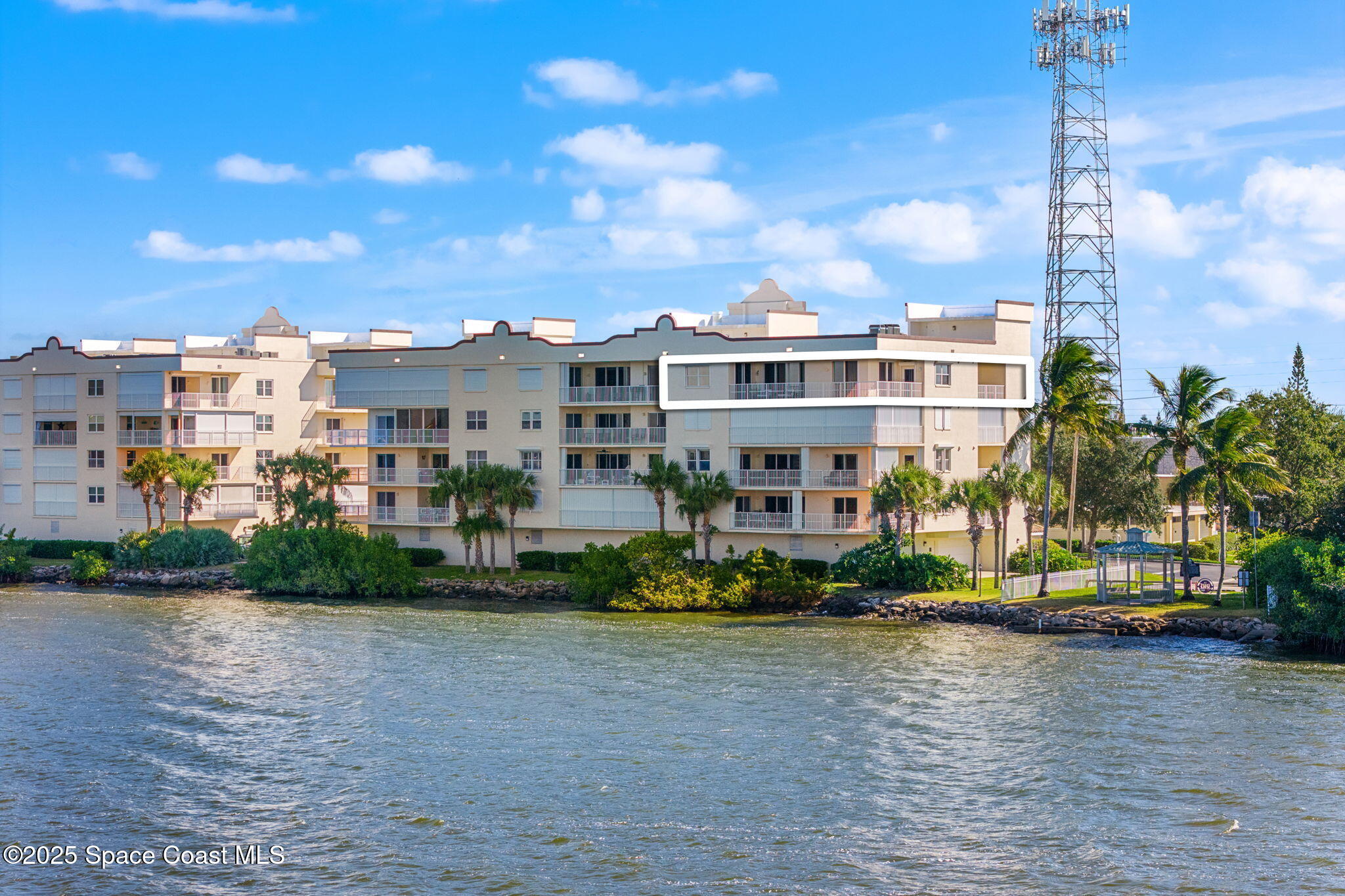 7108 Marbella Court, 501