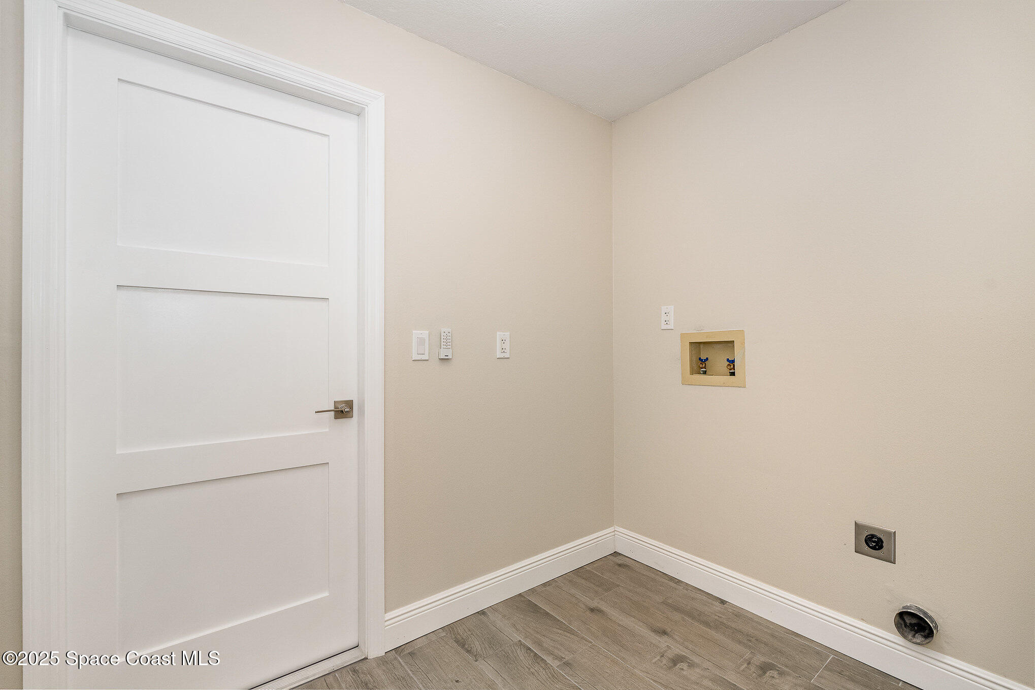 2280 Sykes Creek Drive