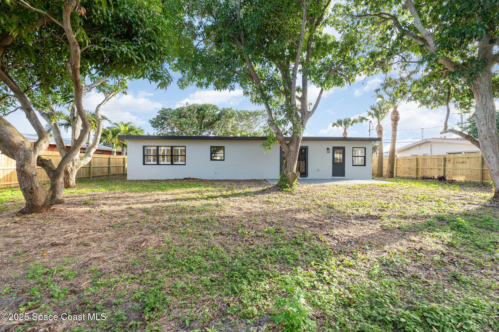 1112 Banana River Drive