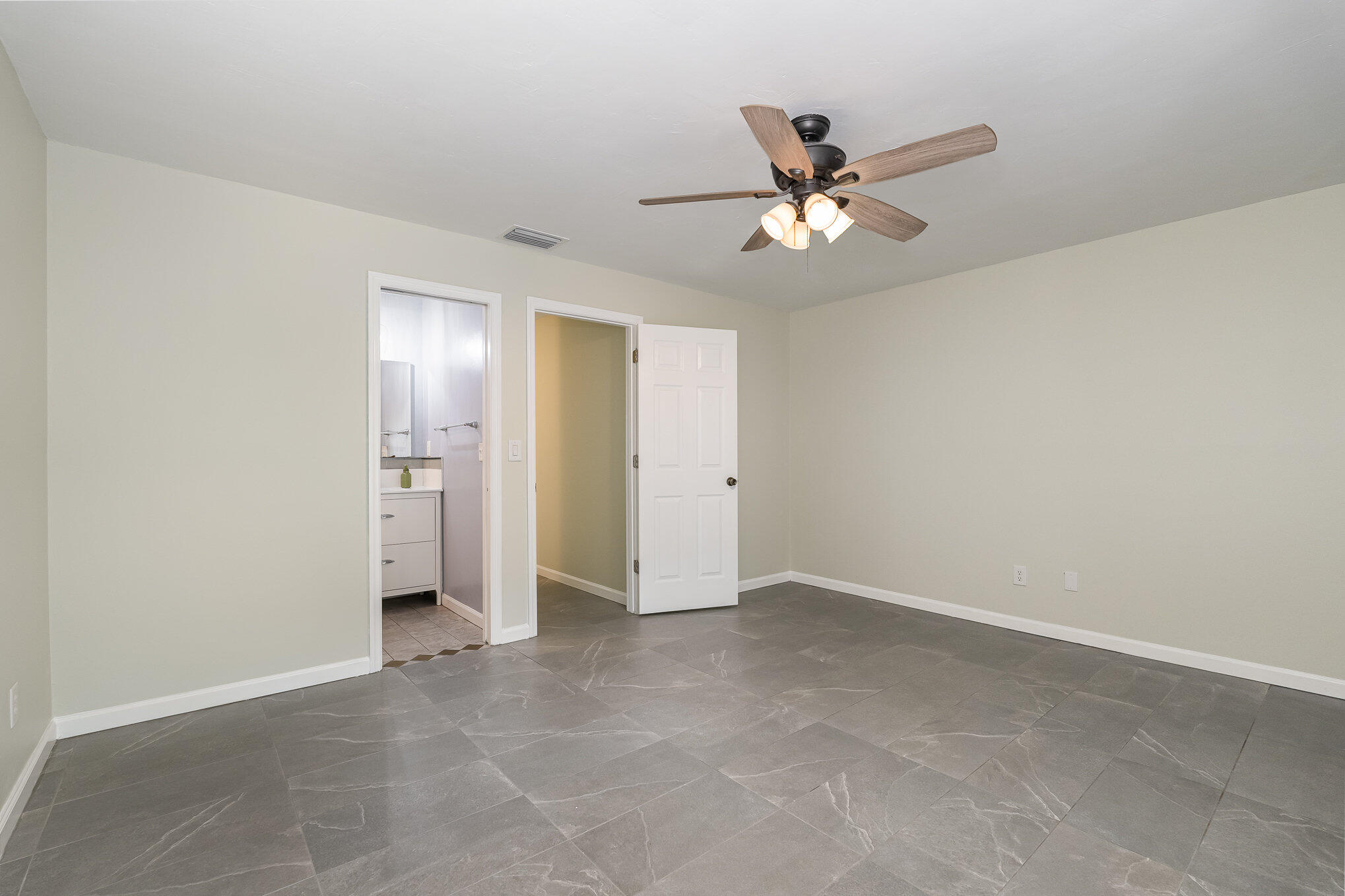 1034 Mary Joye Avenue