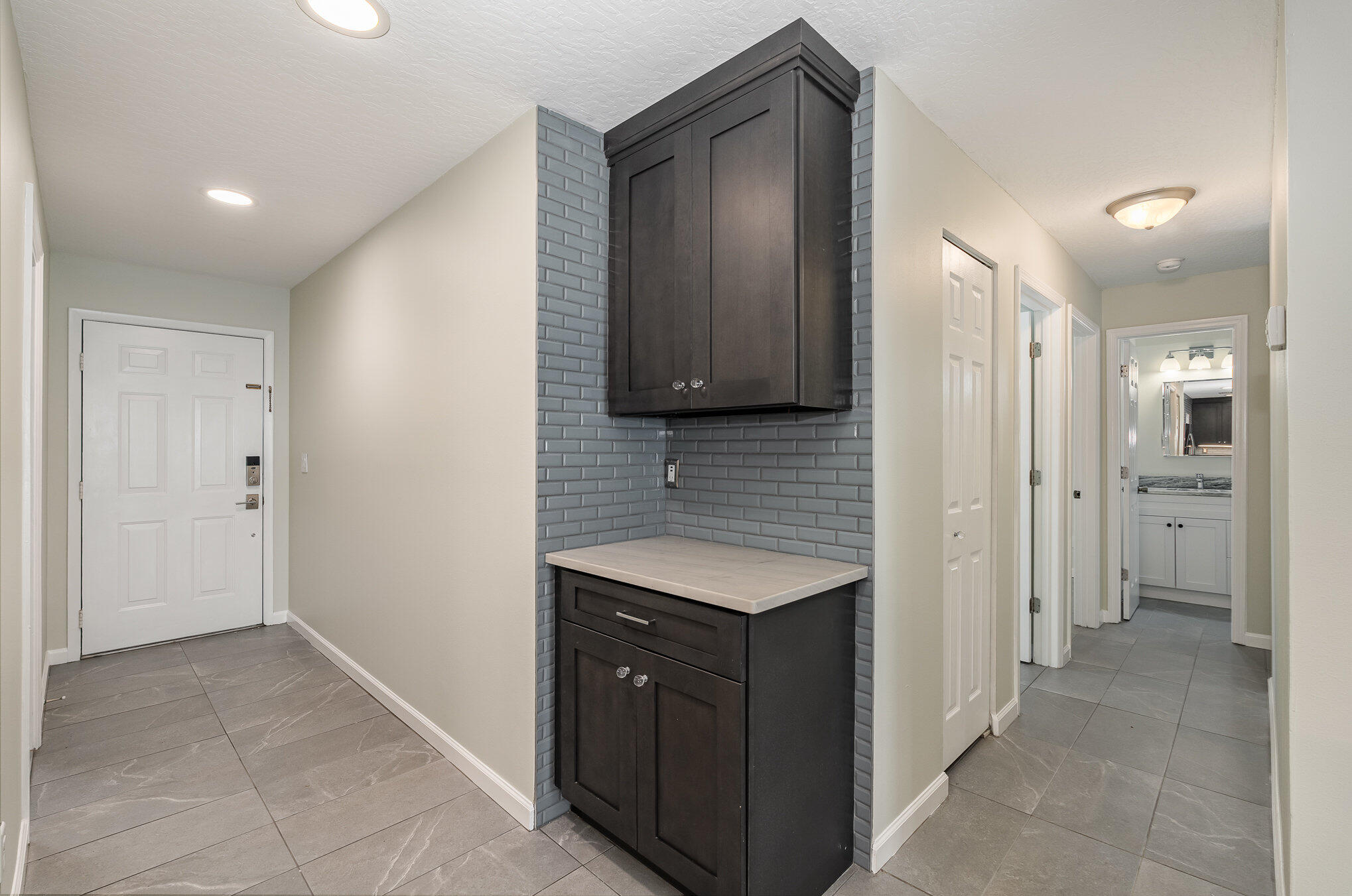 1034 Mary Joye Avenue