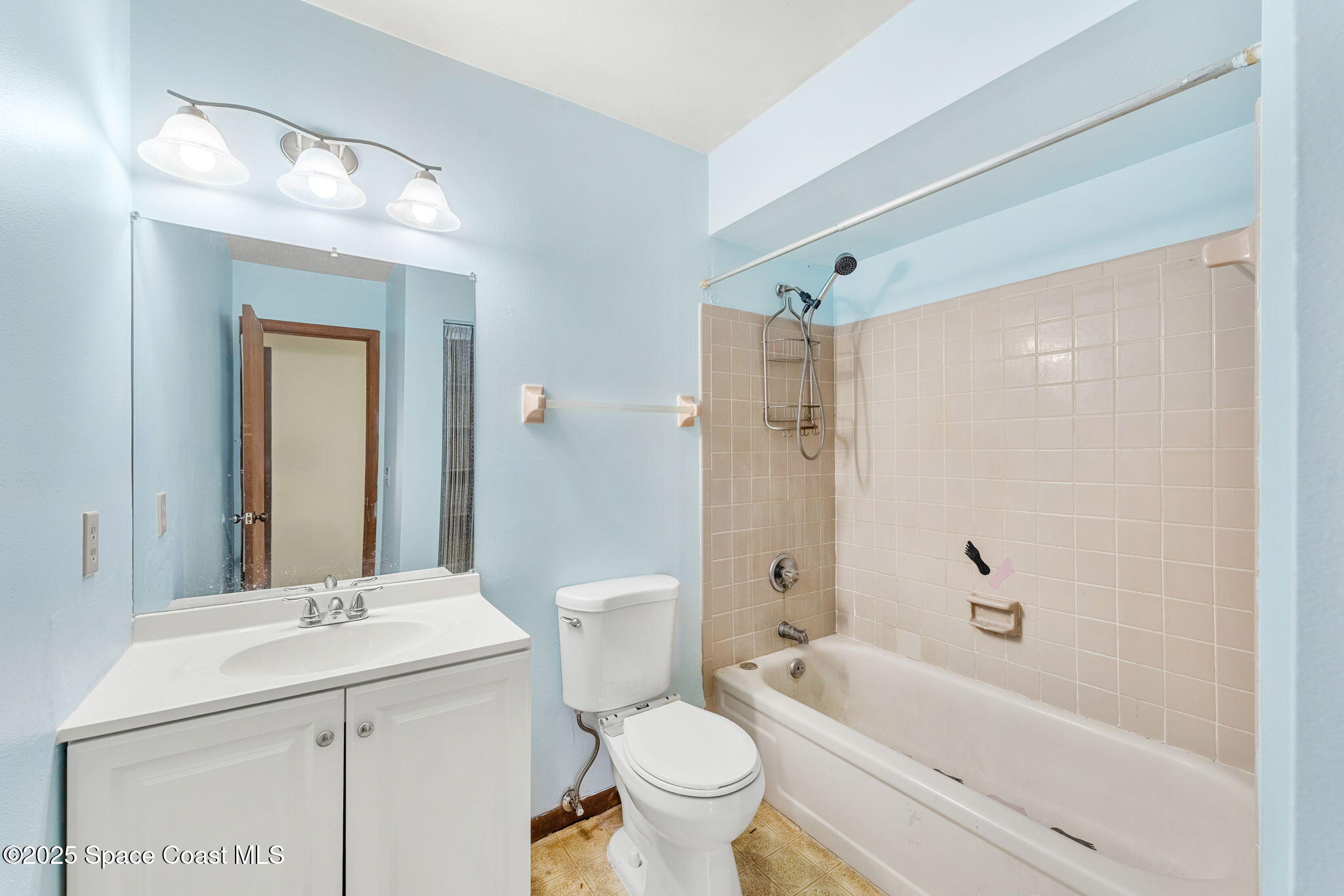 231 Americana Boulevard NW