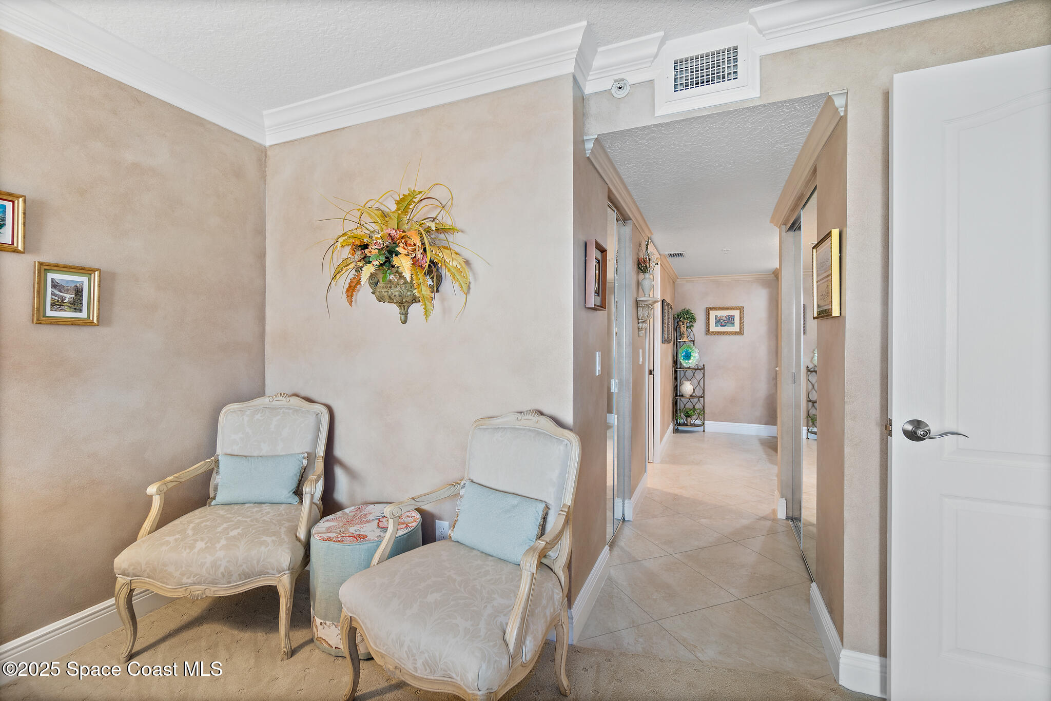 425 Buchanan Avenue 201