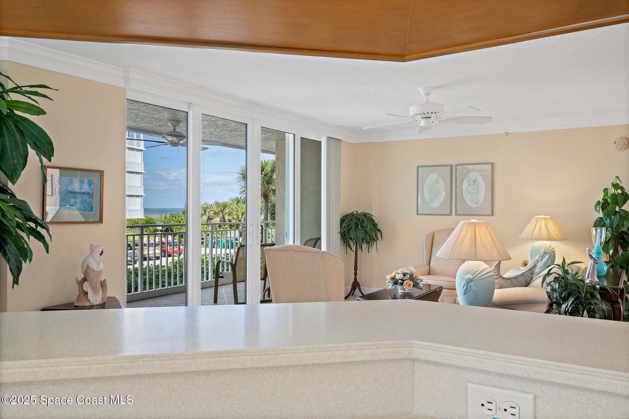 425 Buchanan Avenue 201