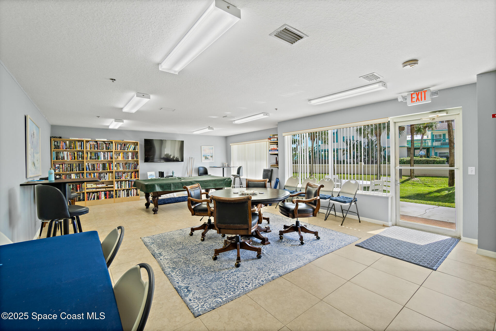 425 Buchanan Avenue 201