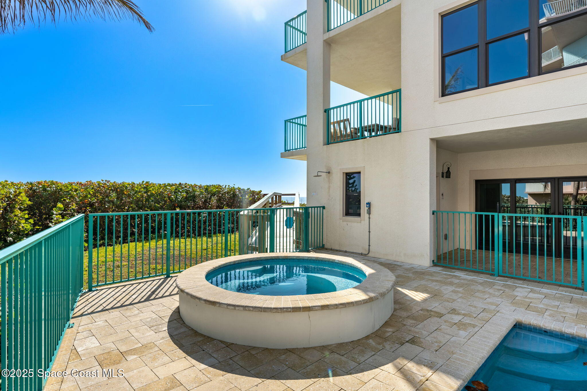 1795 N Highway A1a, 401