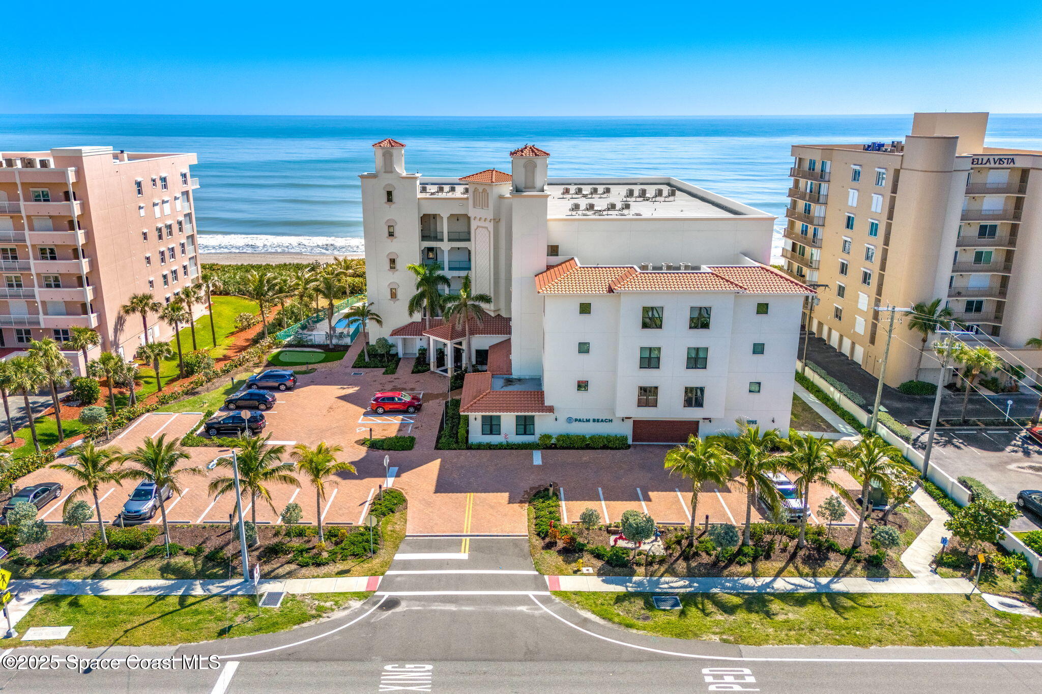 1795 N Highway A1a, 401