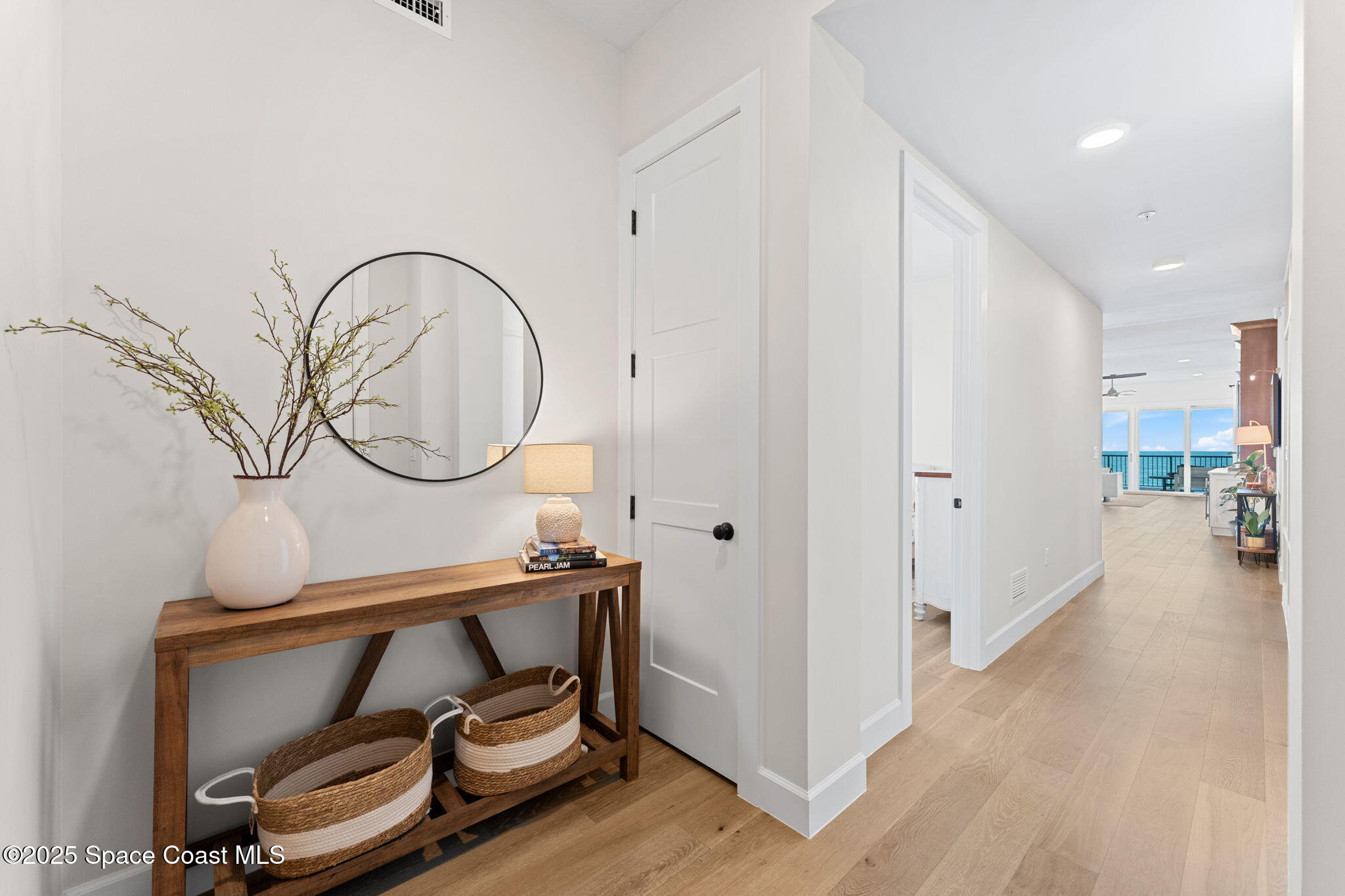 1795 N Highway A1a, 401