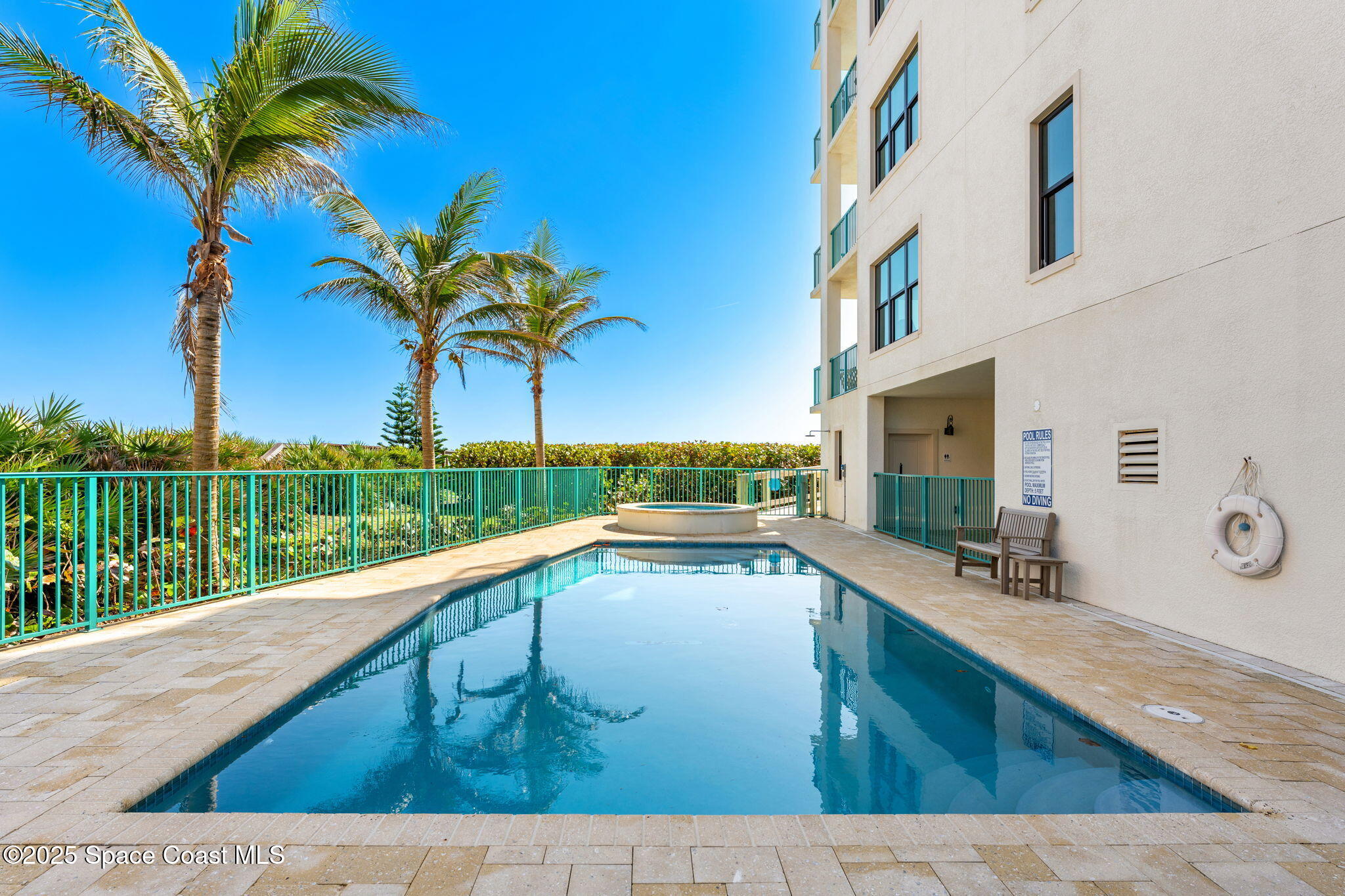 1795 N Highway A1a, 401