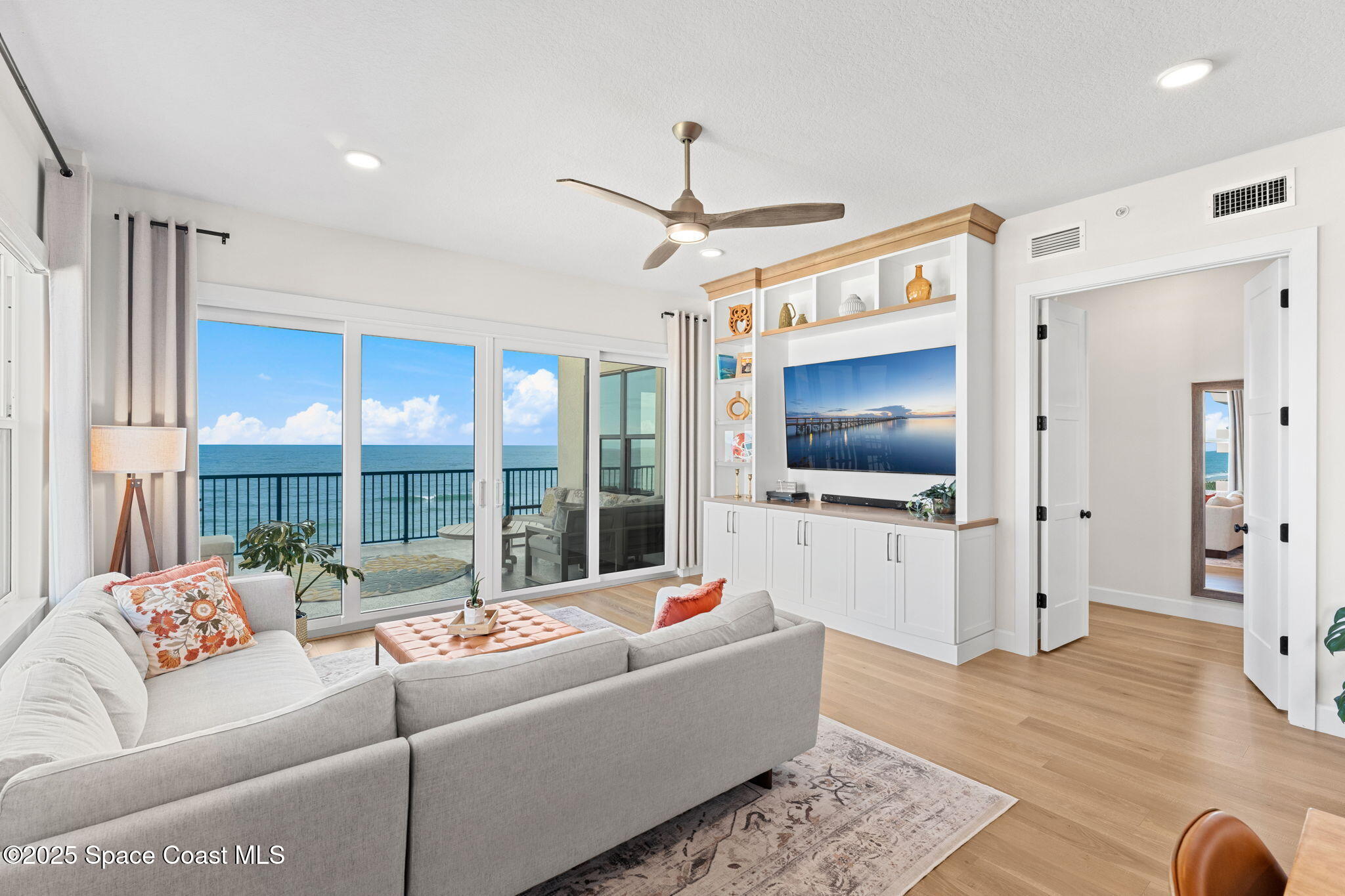 1795 N Highway A1a, 401