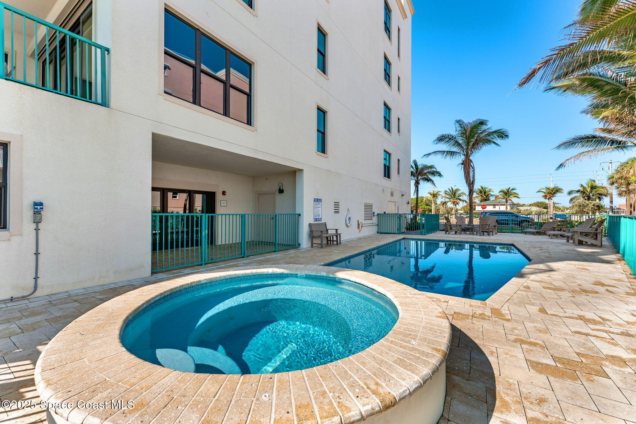 1795 N Highway A1a, 401