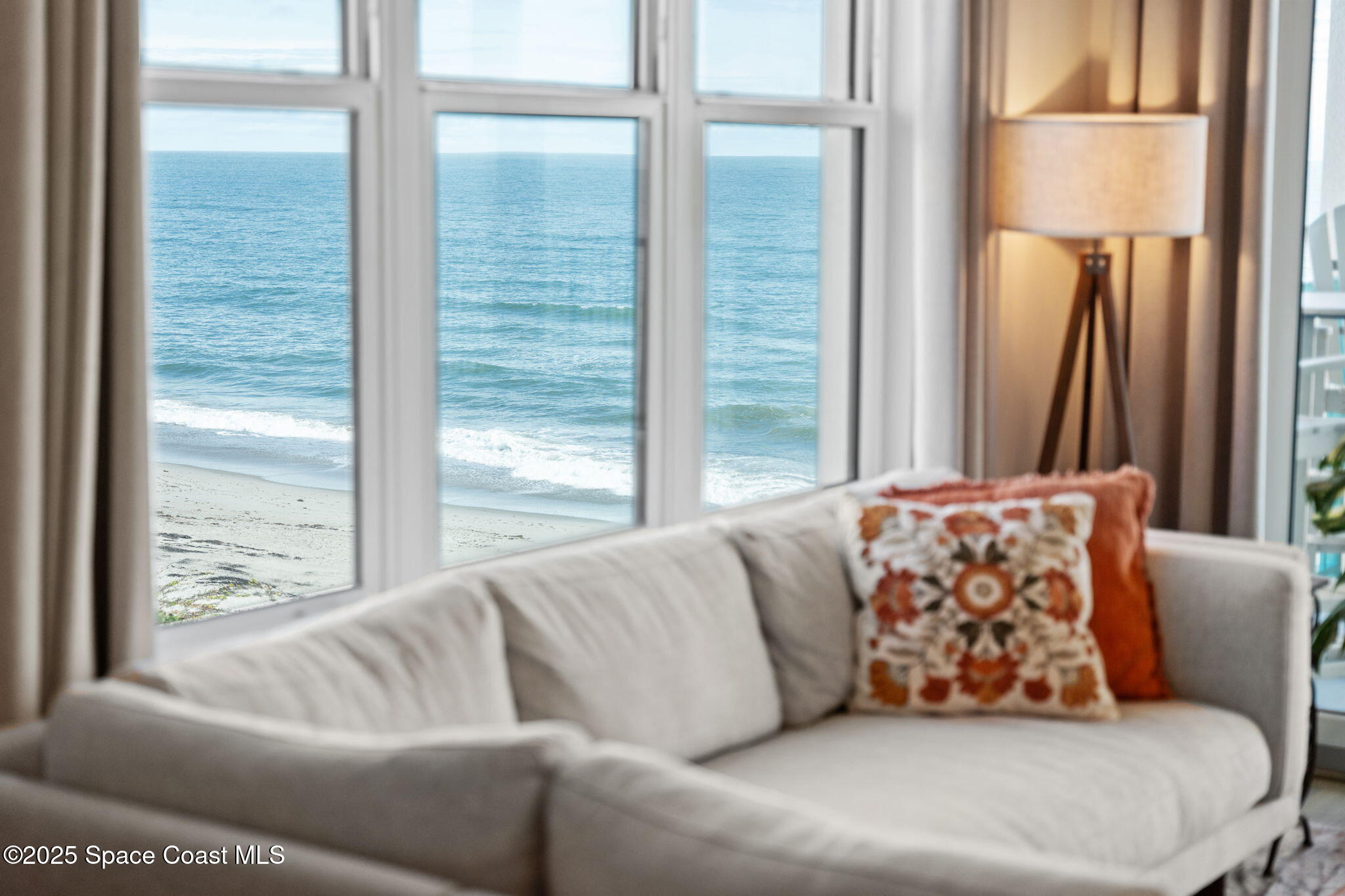 1795 N Highway A1a, 401