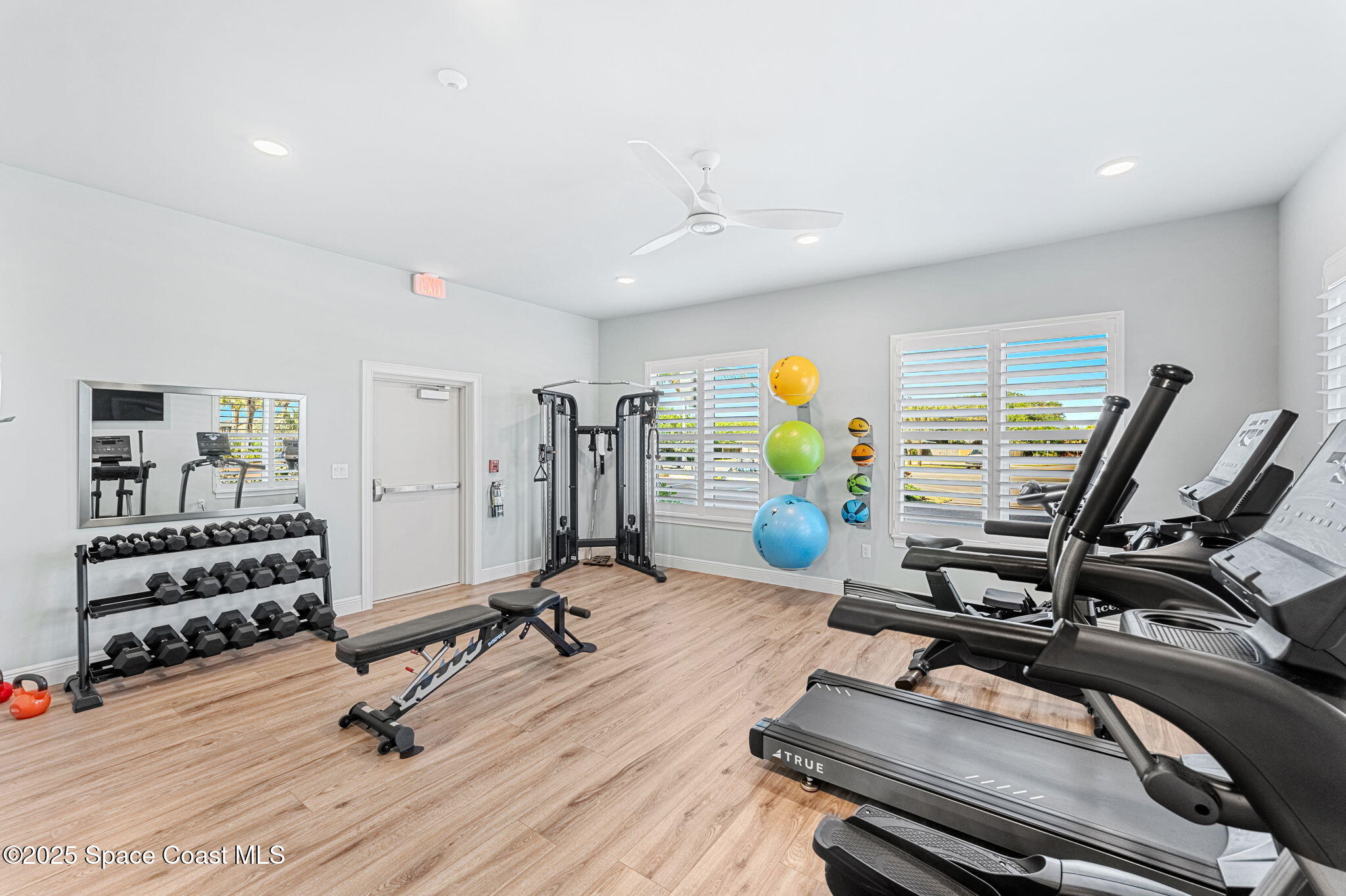 1795 N Highway A1a, 401