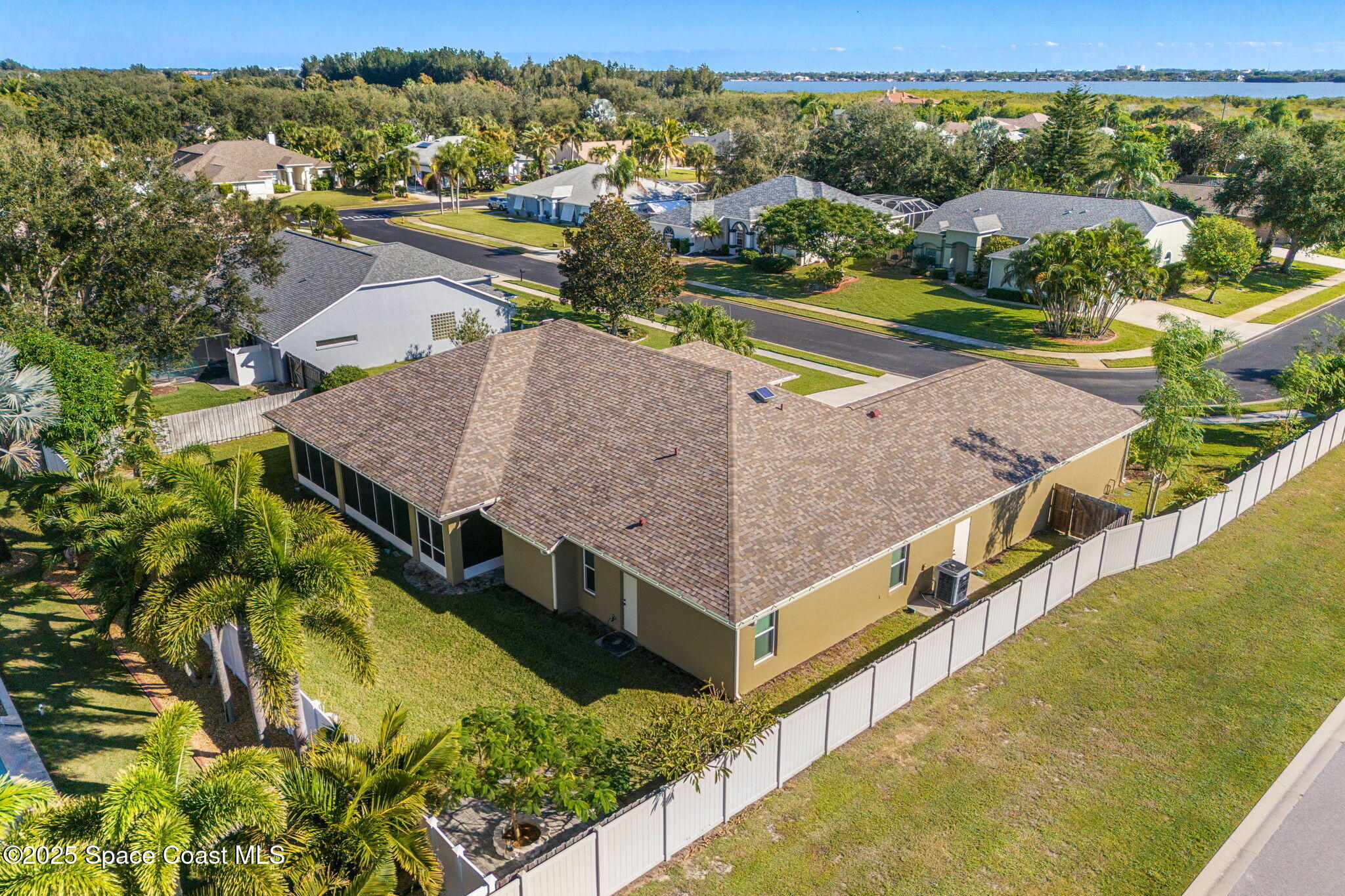 1239 Guy Island Drive