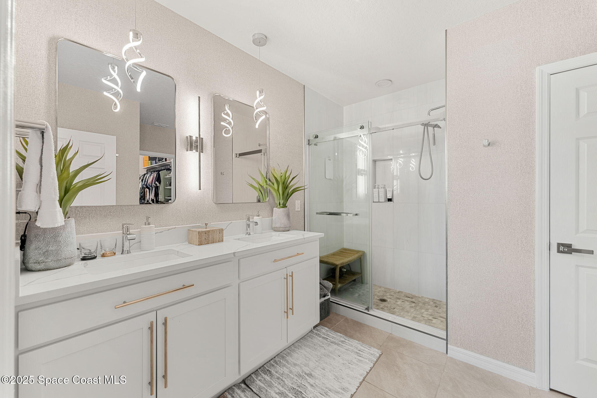 2013 Farmhouse Road SE