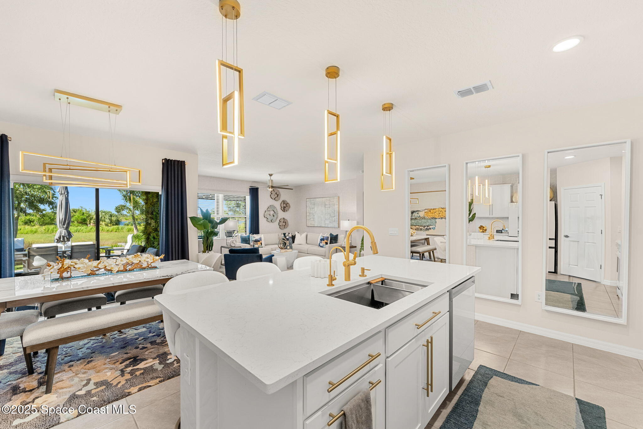 2013 Farmhouse Road SE