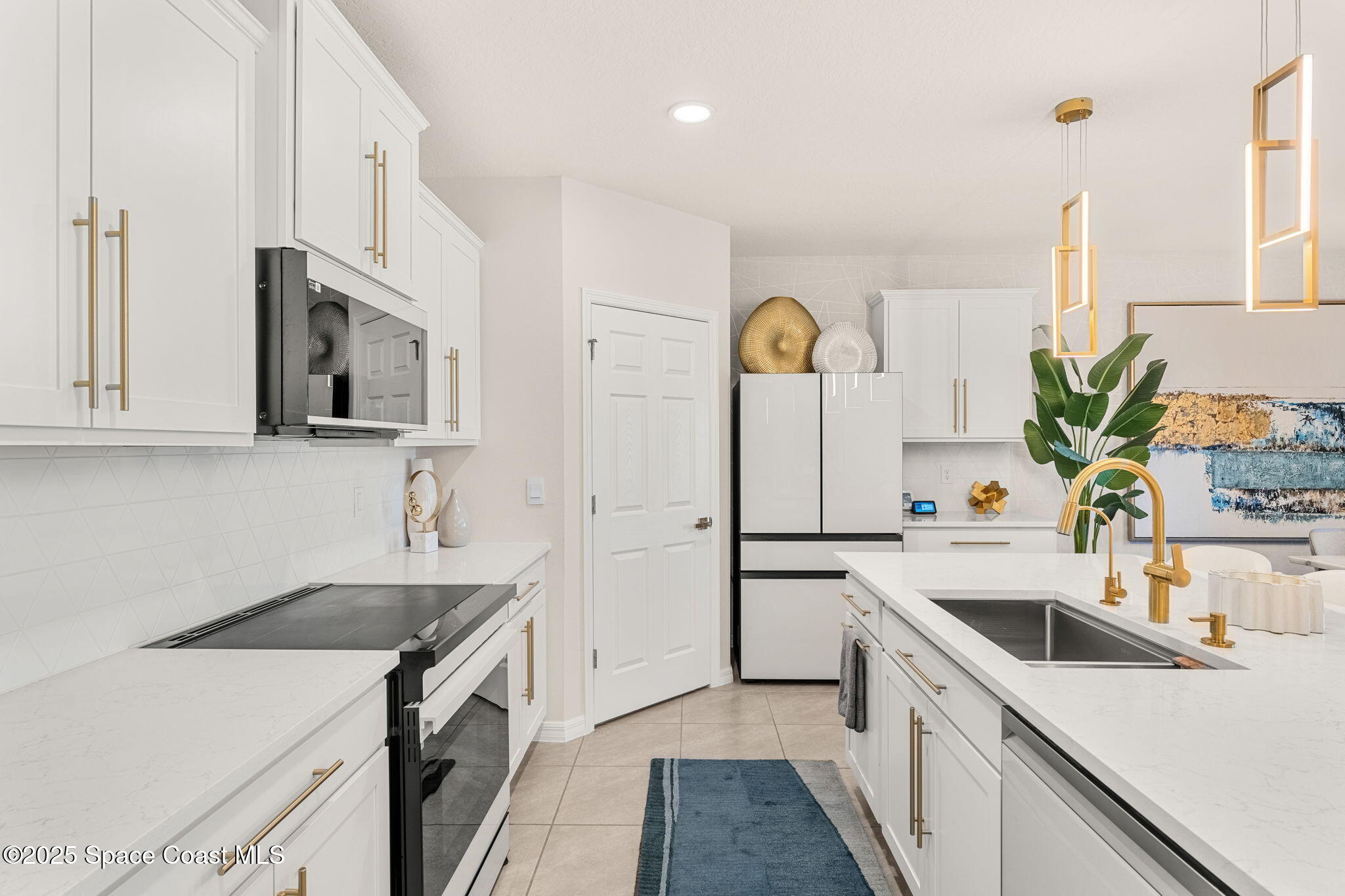 2013 Farmhouse Road SE